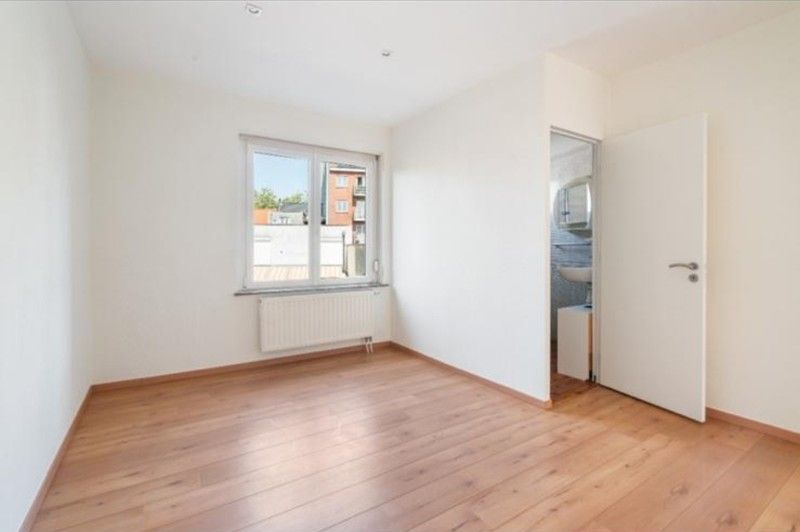 ✨ Stijlvol appartement in hartje Vilvoorde mét zonnig terras! ☀️ foto 7