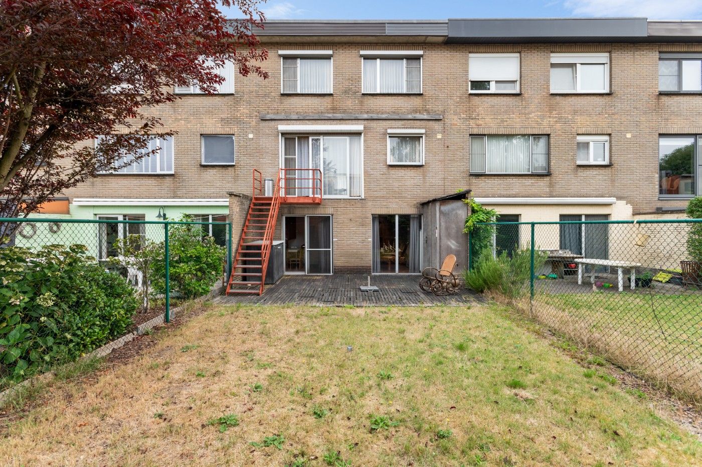 Op te frissen woning met 4 à 5 slpk., inpandige garage en zuidwest-tuin foto 27