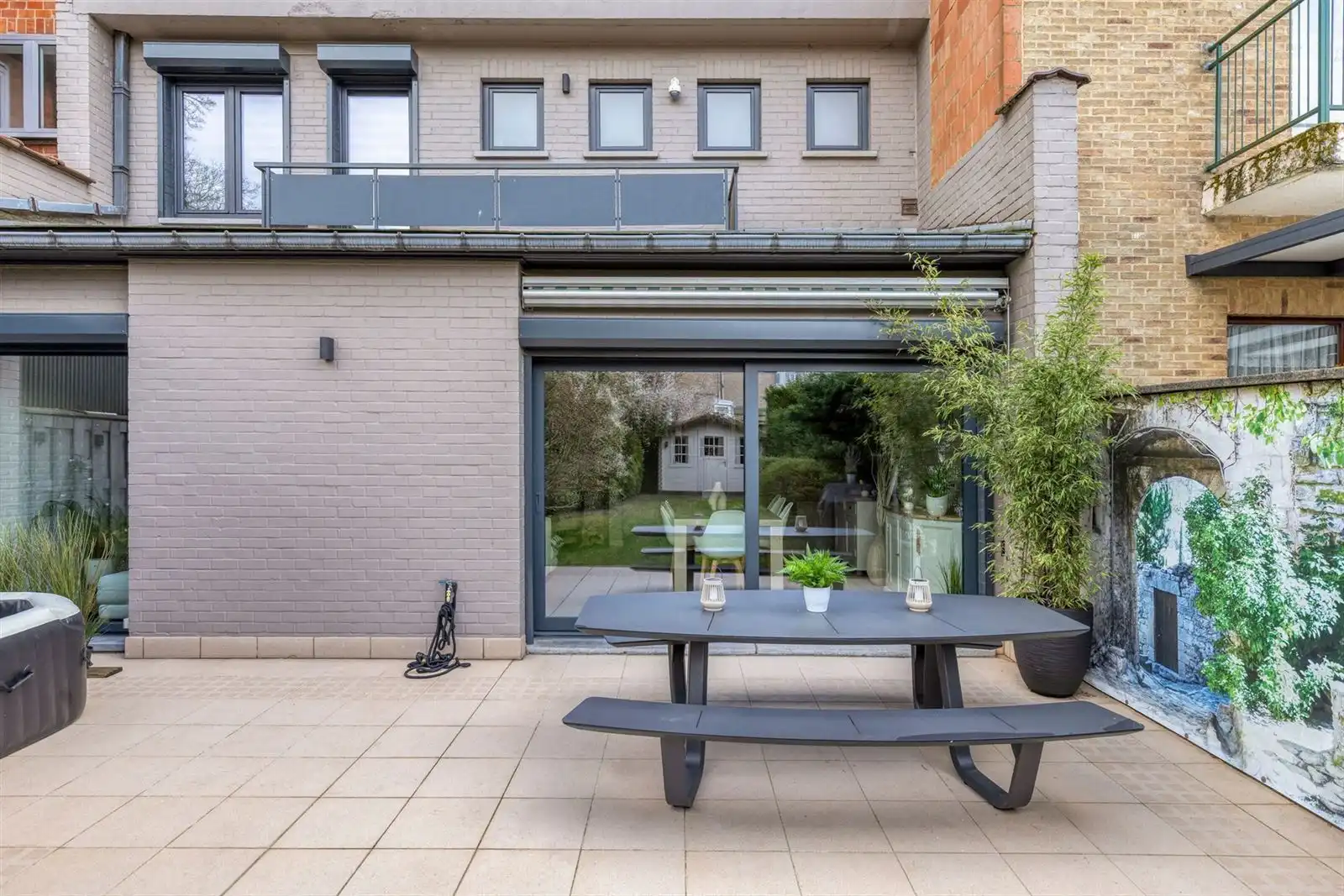 Ruime en gezellige woning in een groene omgeving foto 12