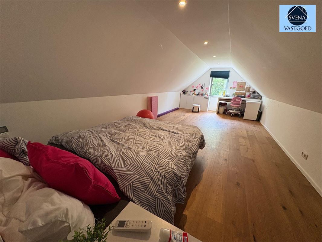 Open bebouwing met 6 kamers en 2 badkamers foto 18