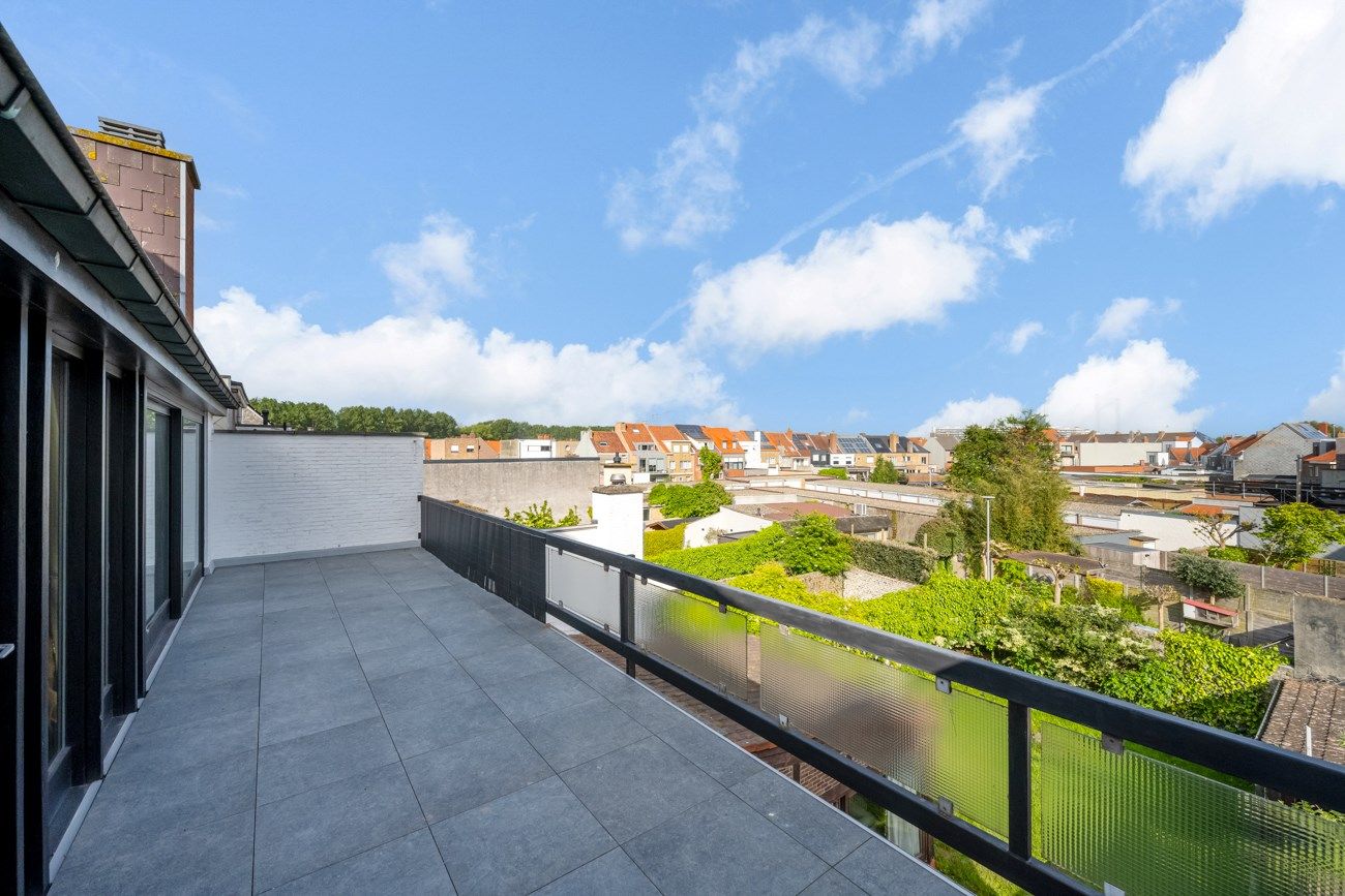 Dubbel appartement nabij de zeedijk foto 10