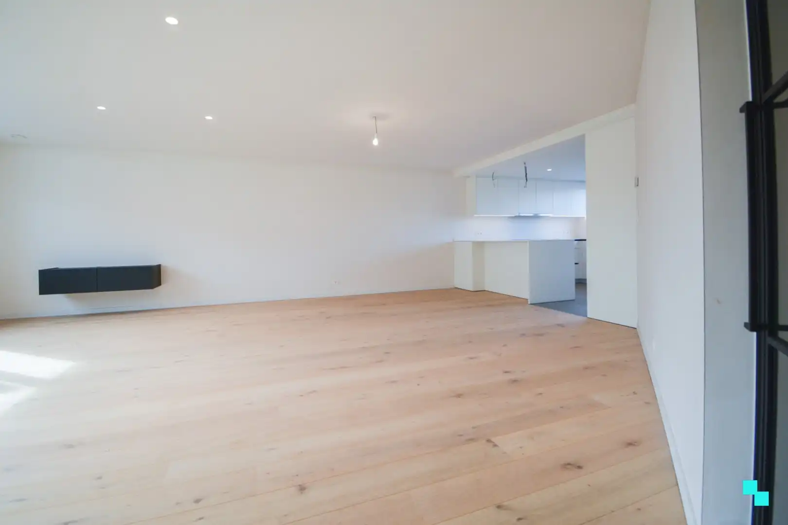 Nieuwbouwappartement te hartje Izegem foto 18