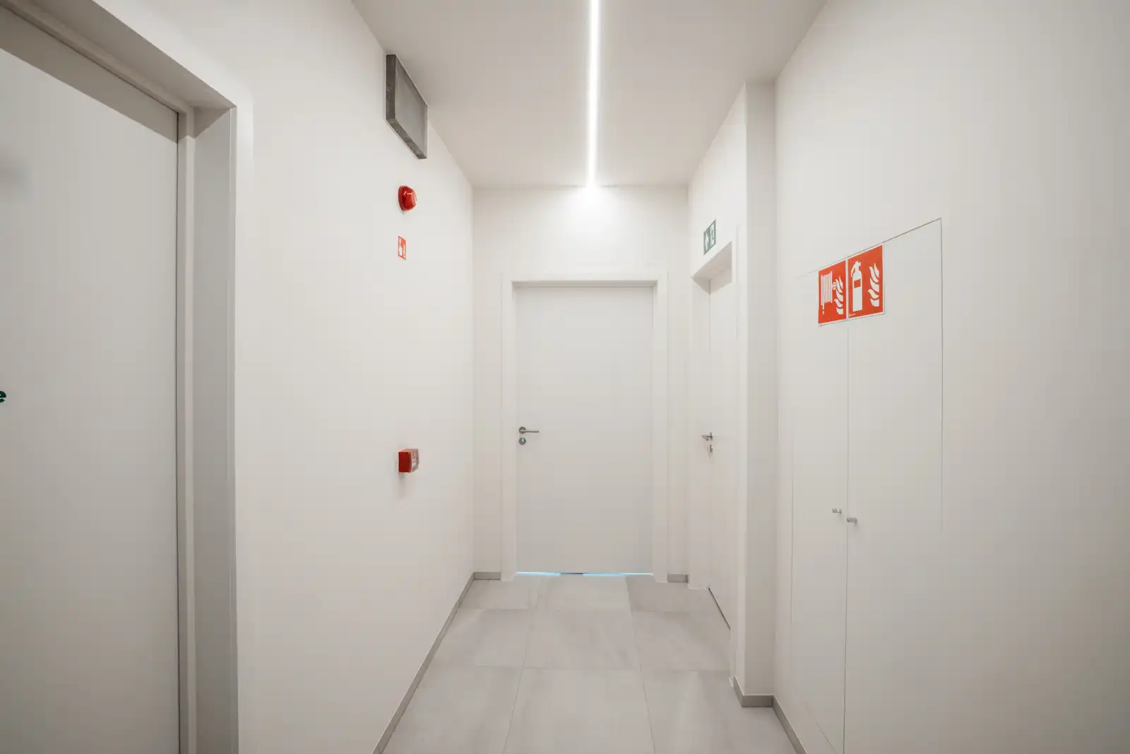 Nieuw kantoor "Park Apart" - Zwevegem foto 6
