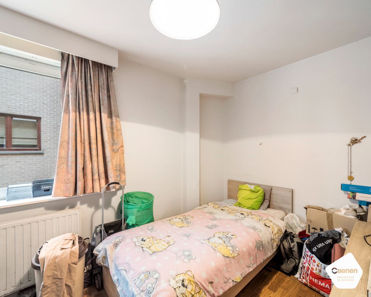 Op te frissen twee slaapkamer appartement op uitstekende locatie foto 7