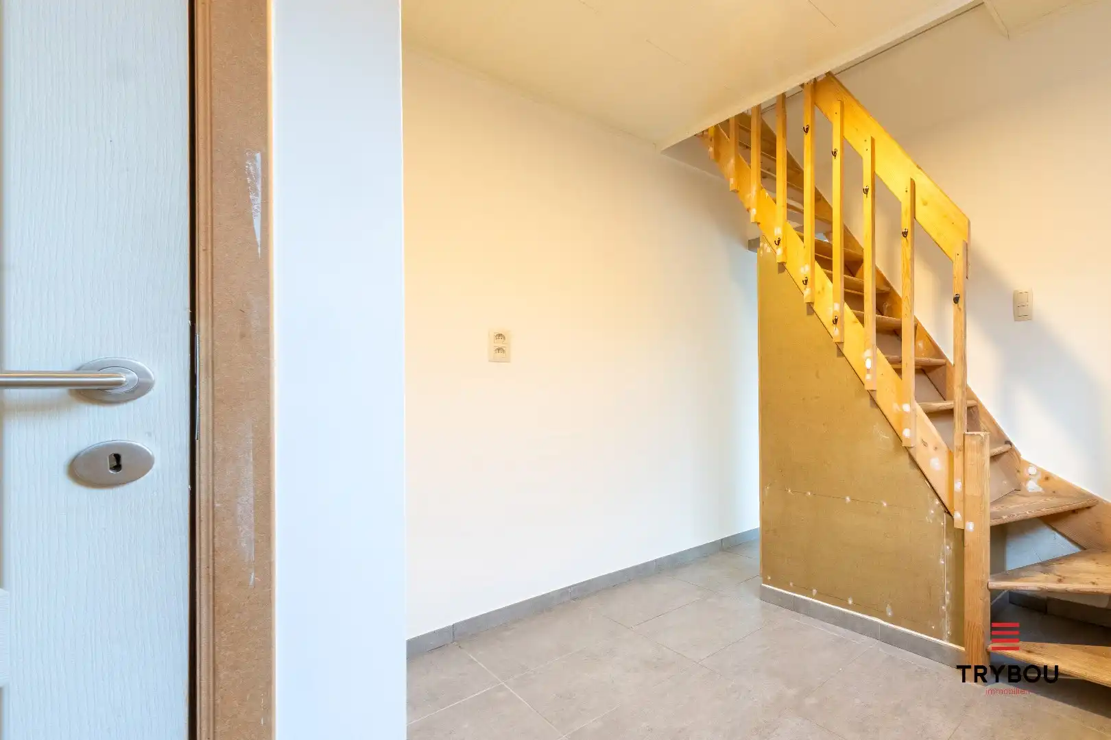 Open bebouwing met een uitzonderlijk ruim perceel in Houthulst! foto 10