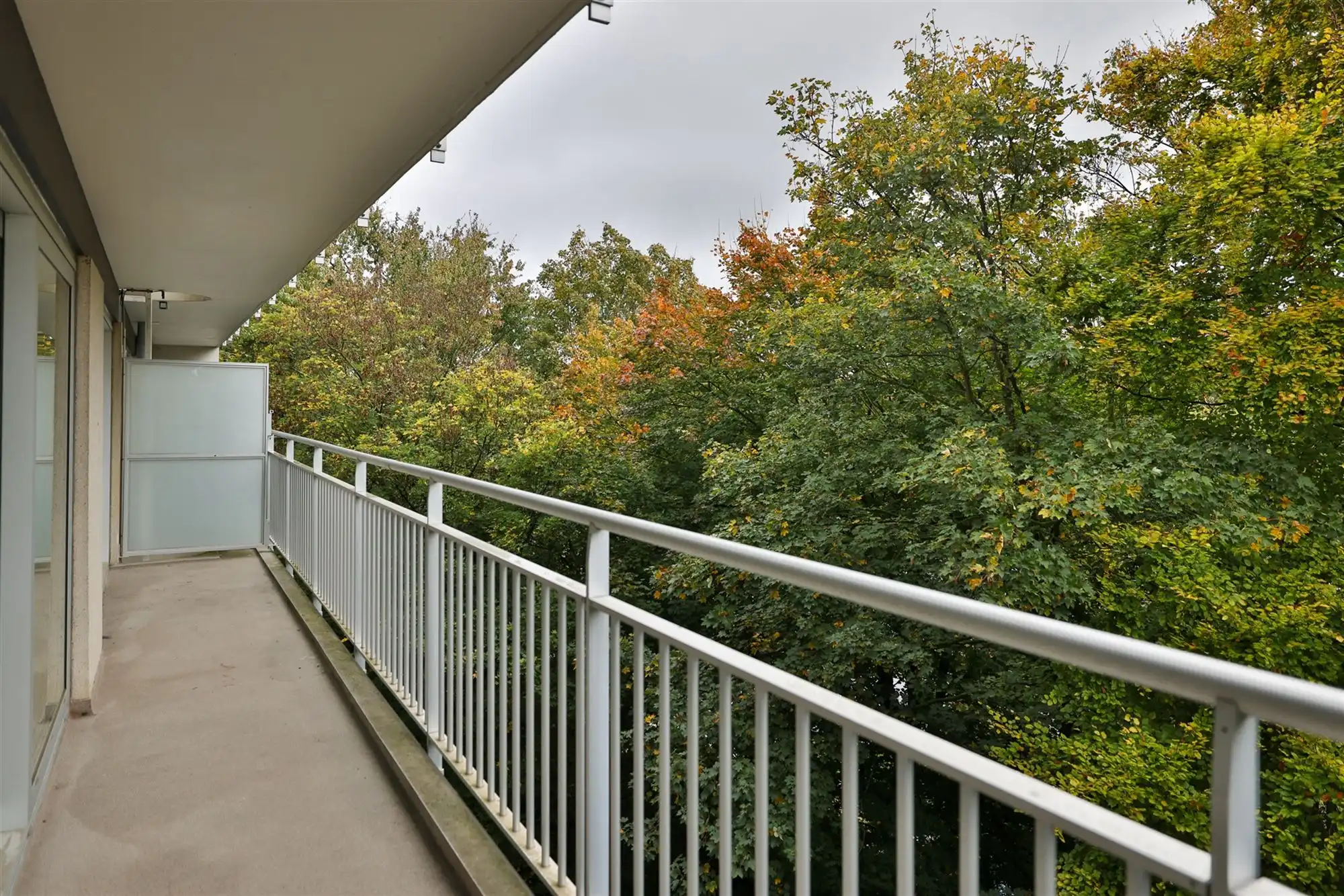 ruim energiezuinig 3-slaapkamerappartement met knap uitzicht foto 11