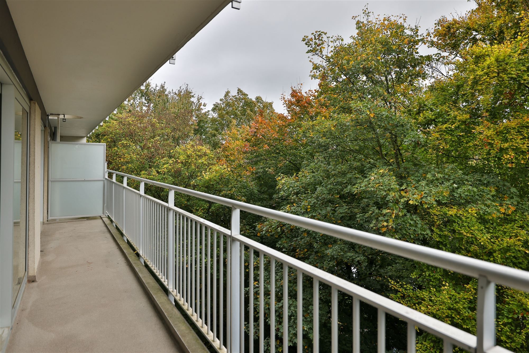 ruim energiezuinig 3-slaapkamerappartement met knap uitzicht foto 11