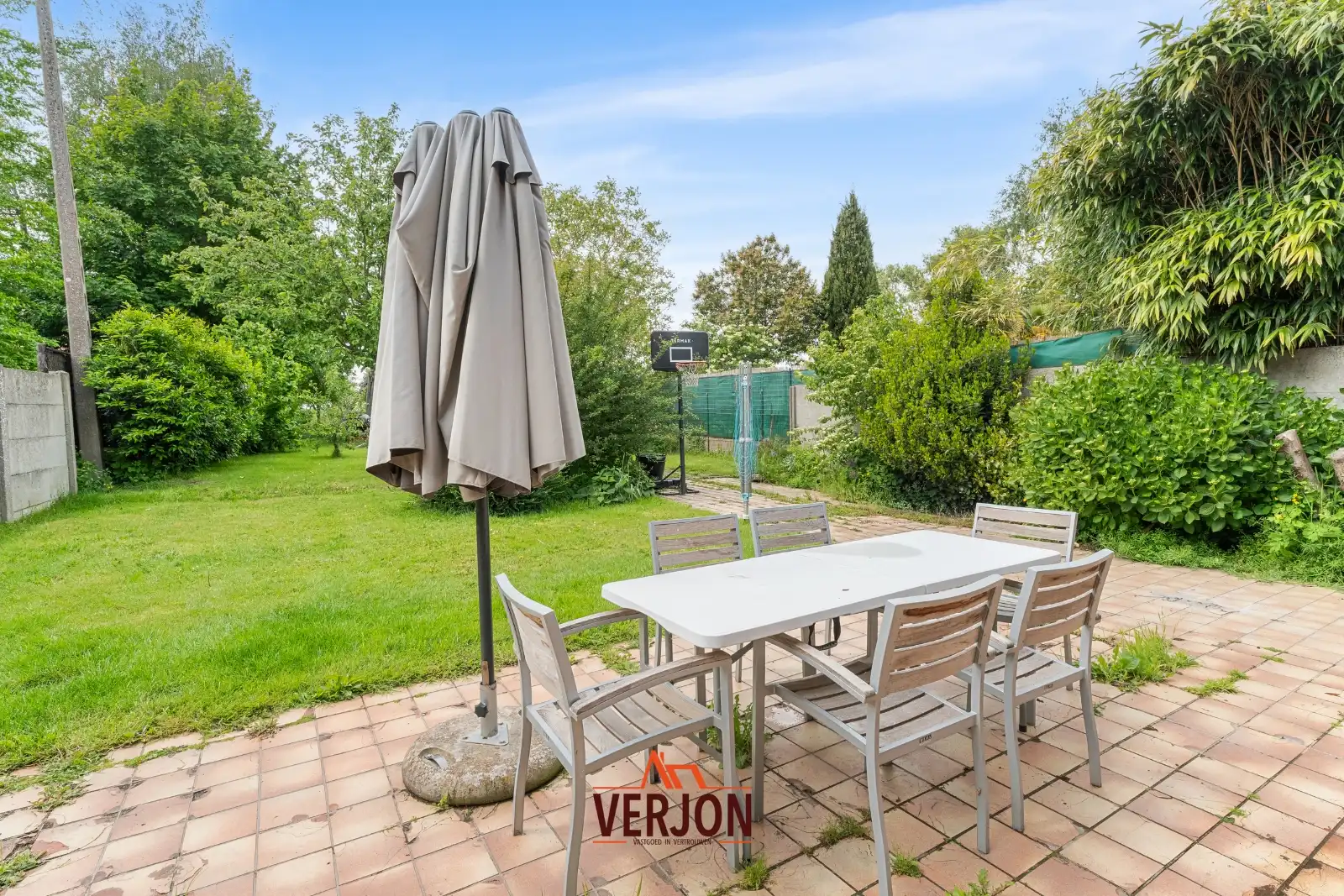 Te renoveren woning met enorm perceel van 2.251 m² in Emelgem! foto 19