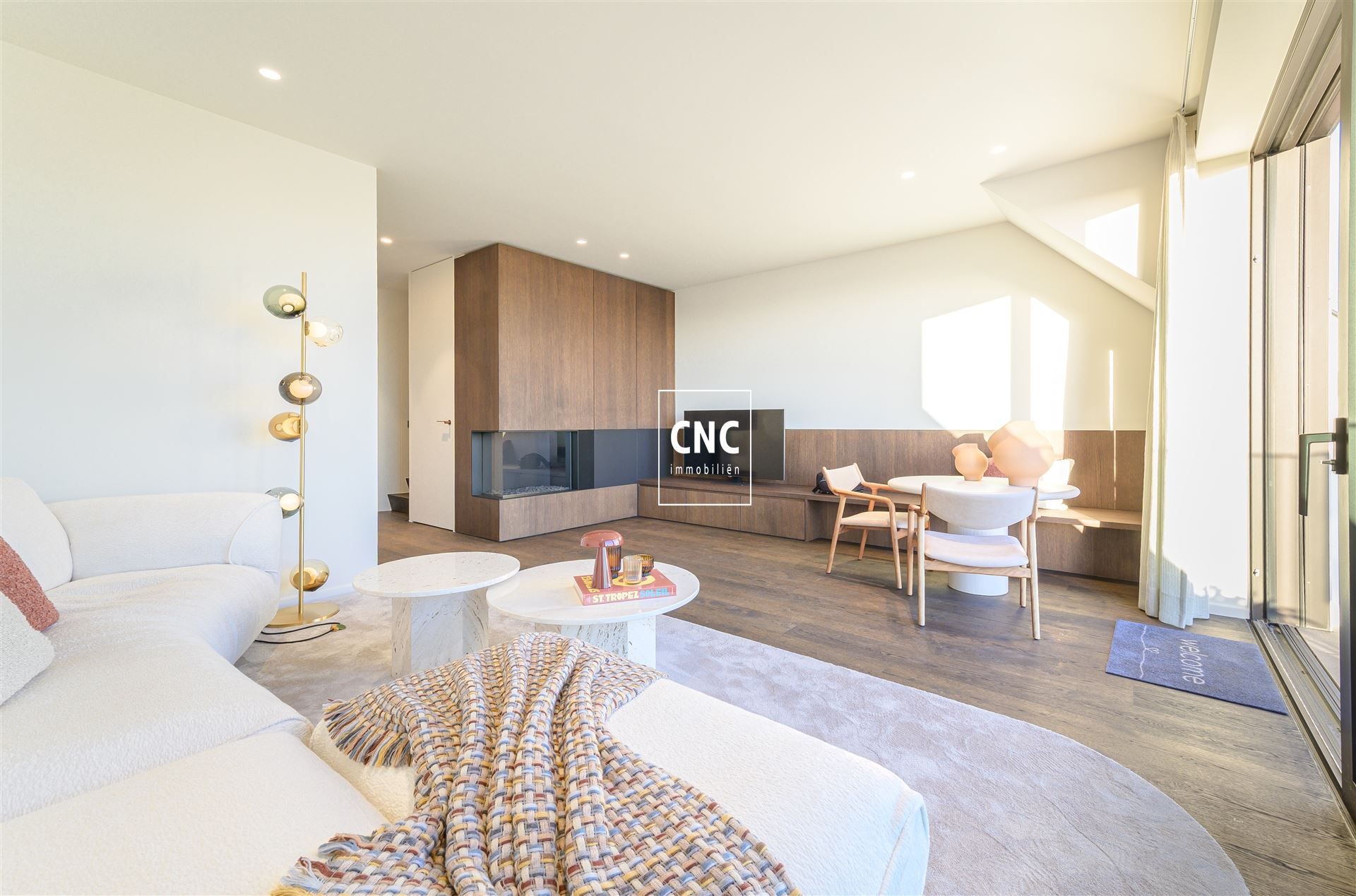 Exceptioneel nieuwbouw duplex-appartement in het hart van het Zoute met prachtig zicht op de typische Zoute-gevels foto 7