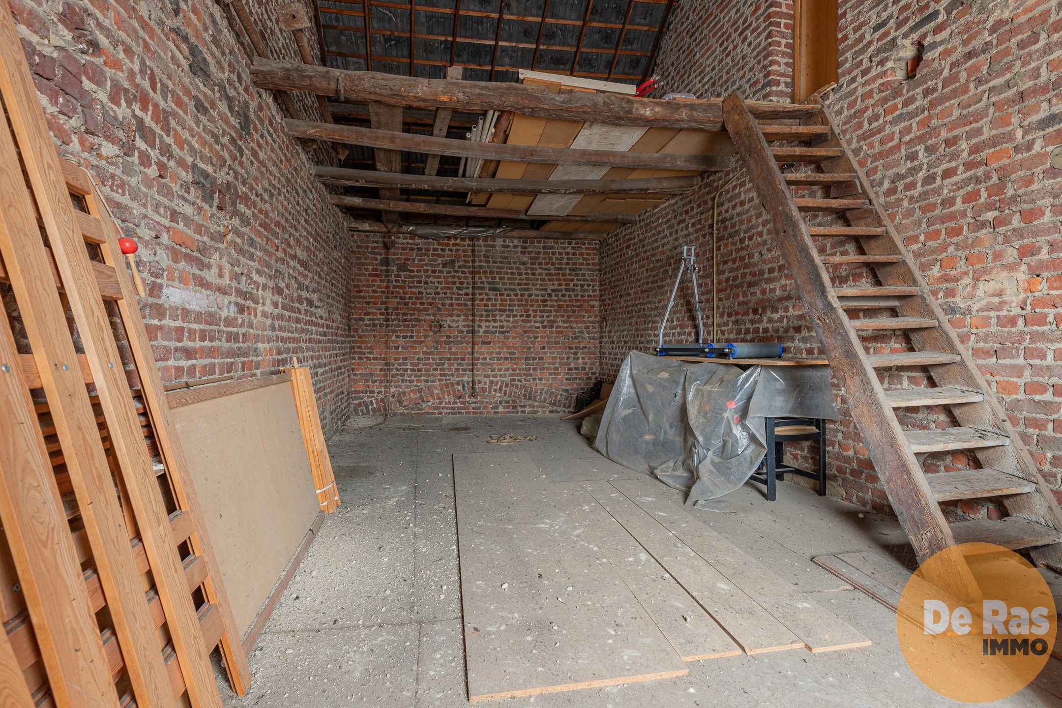 WELLE - Centraal gelegen, ruime woning met garage en tuin foto 21