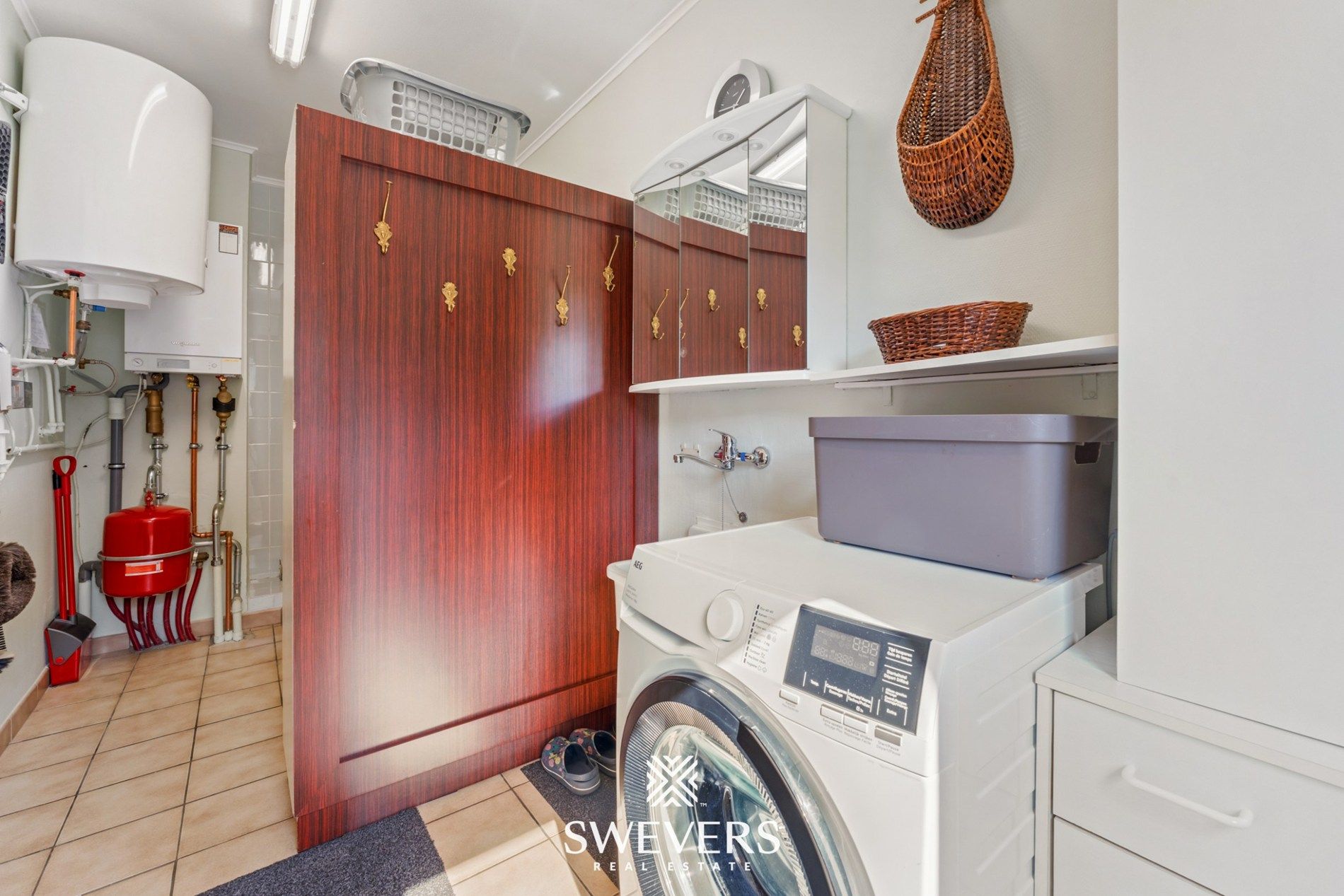 Verzorgde woning met 3 slaapkamers en rustig gelegen op zonnig perceel van 42a foto 24