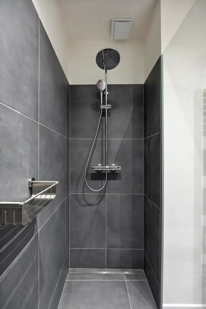 Volledig gerenoveerde gelijkvloerse éénslaapkamerappartement foto 9