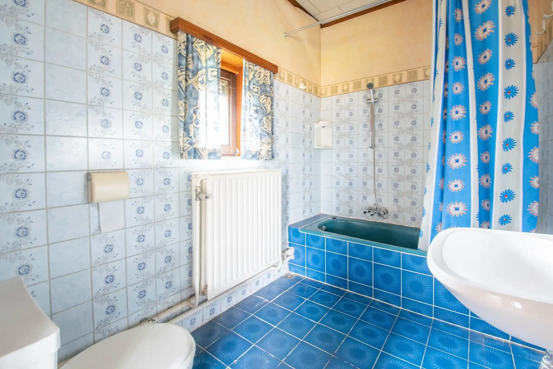 Te renoveren open bebouwing / bouwgrond op een mooi perceel van 930m² foto 11