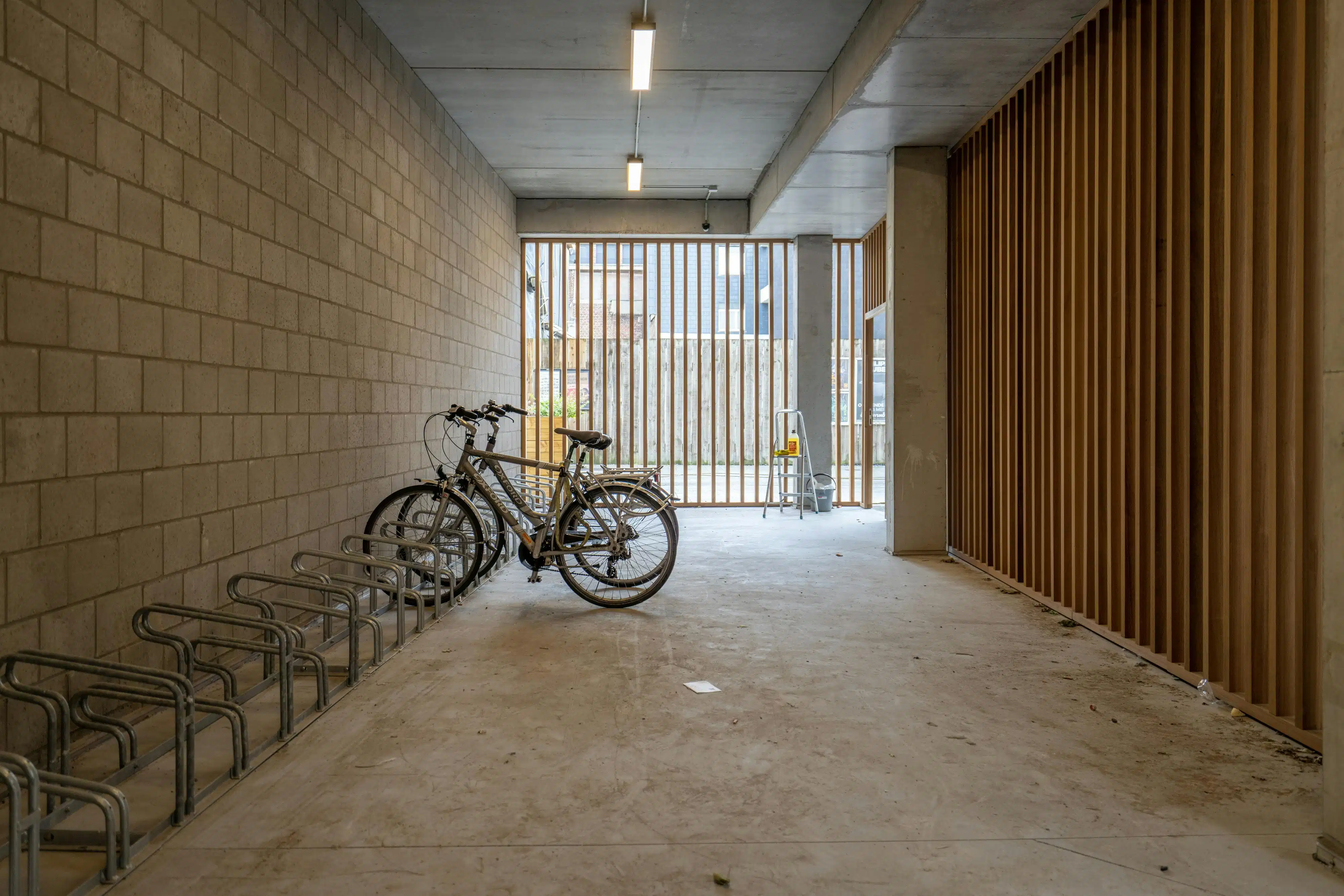 Kwalitatief tweeslaapkamerappartement in centrum Kortrijk! foto 12