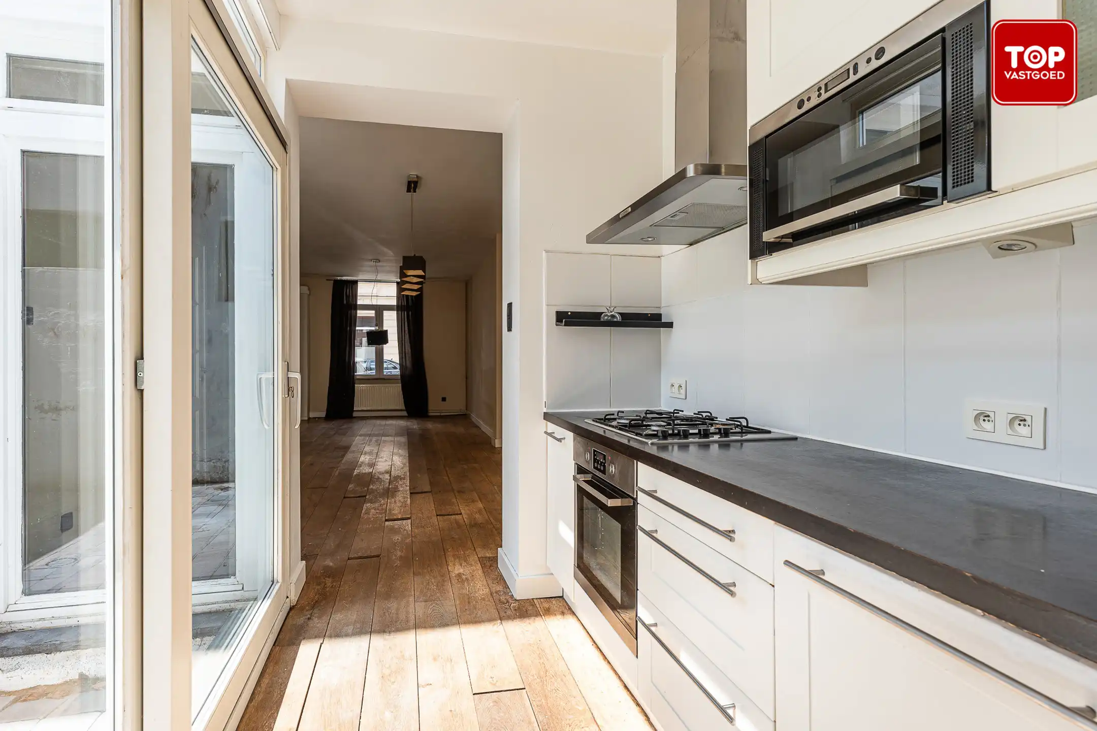 Authentieke stadswoning met 4 slaapkamers en ruime koer nabij Gent foto 7