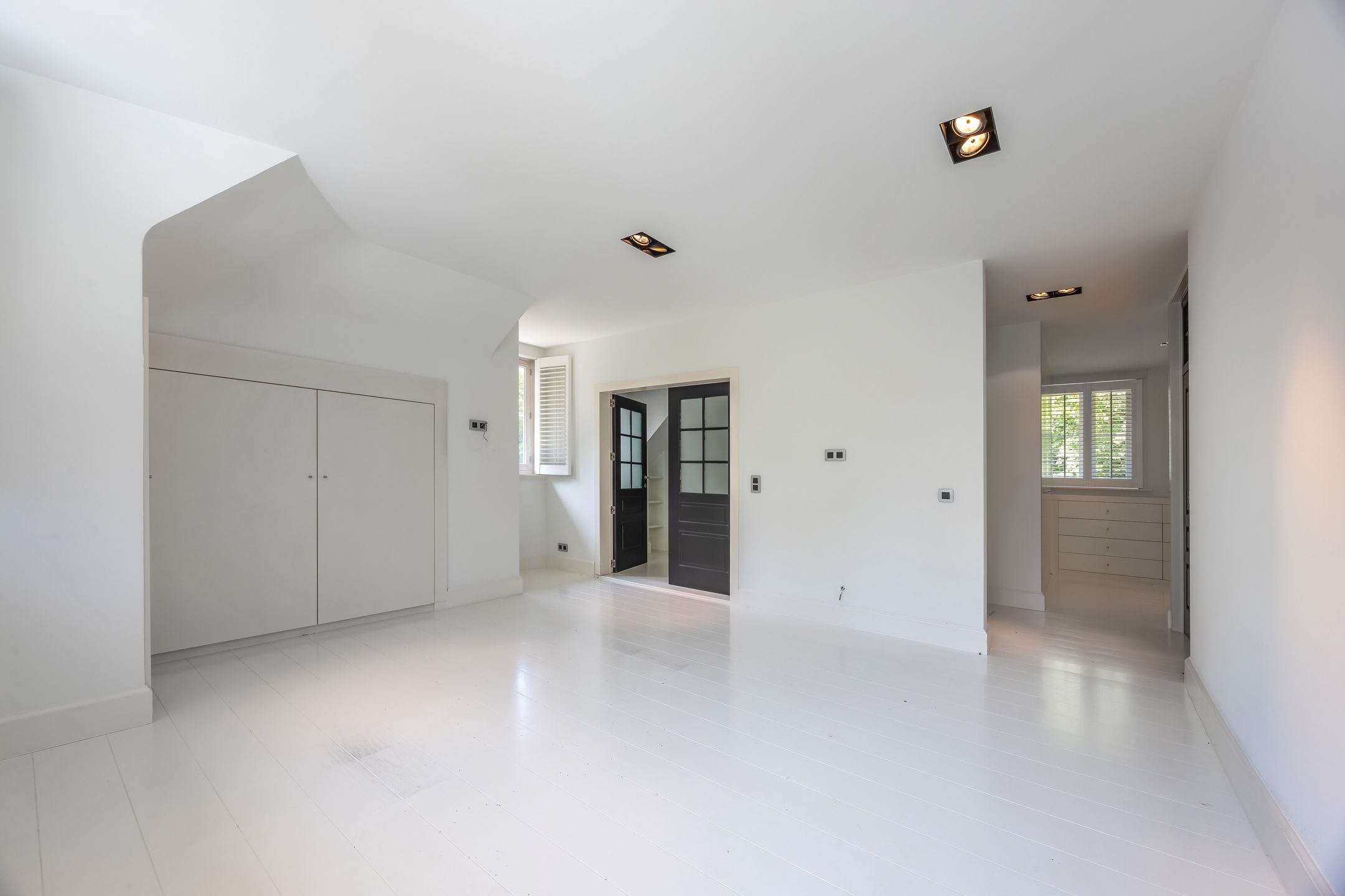 Instapklare villa op een riant perceel van 3.750 m² foto 33