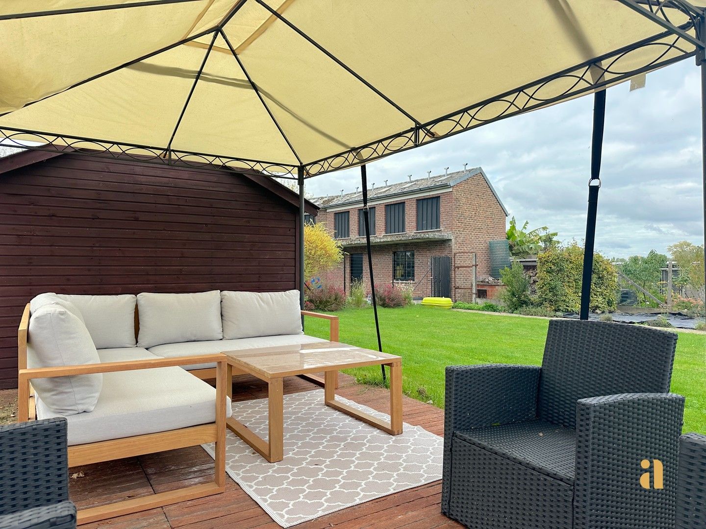 Gezinswoning met optie voor zelfstandige en prachtig uitzicht foto 25