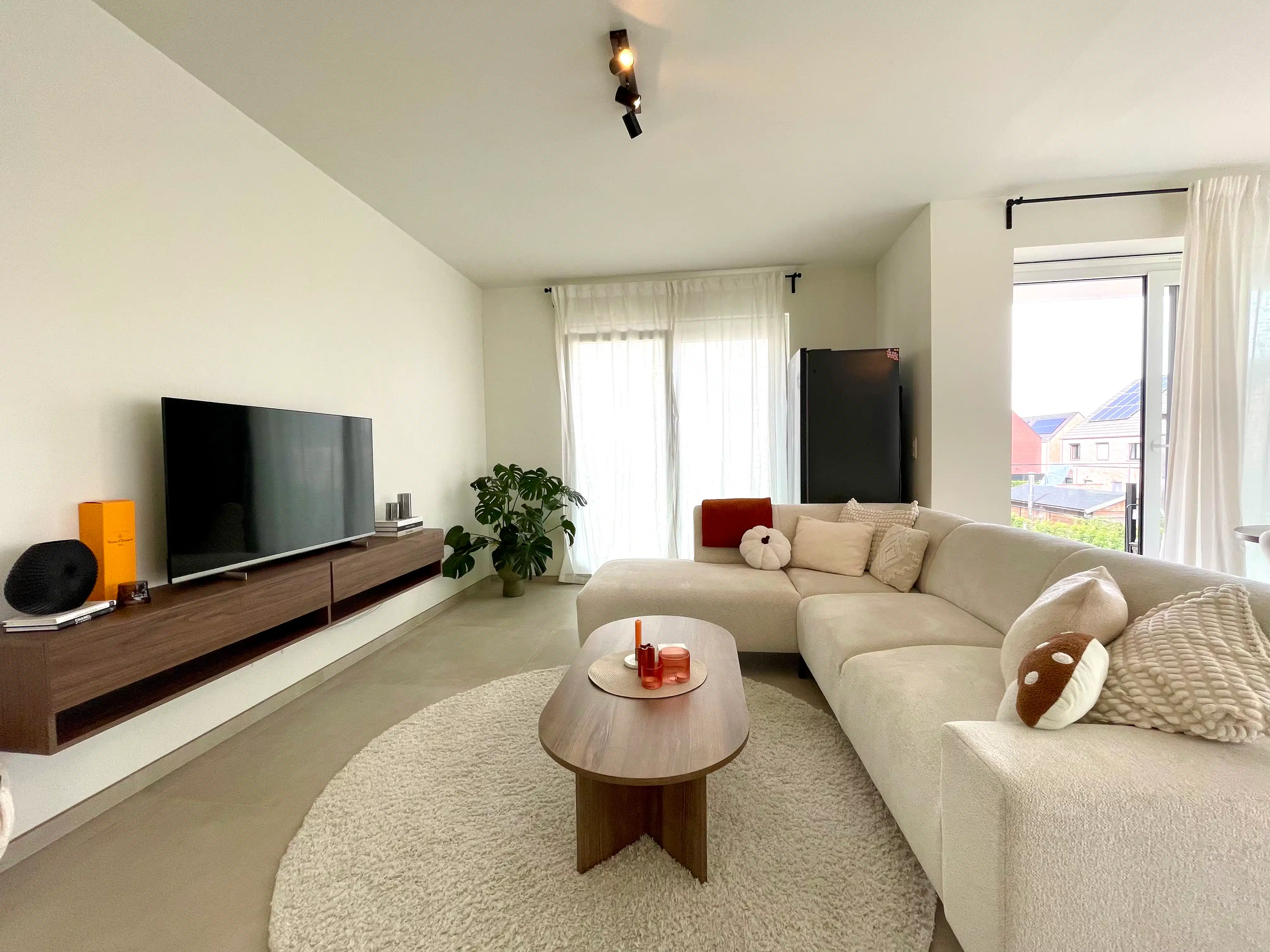 Nieuwbouwappartement met 1 slaapkamer, ruim terras en garage foto 16
