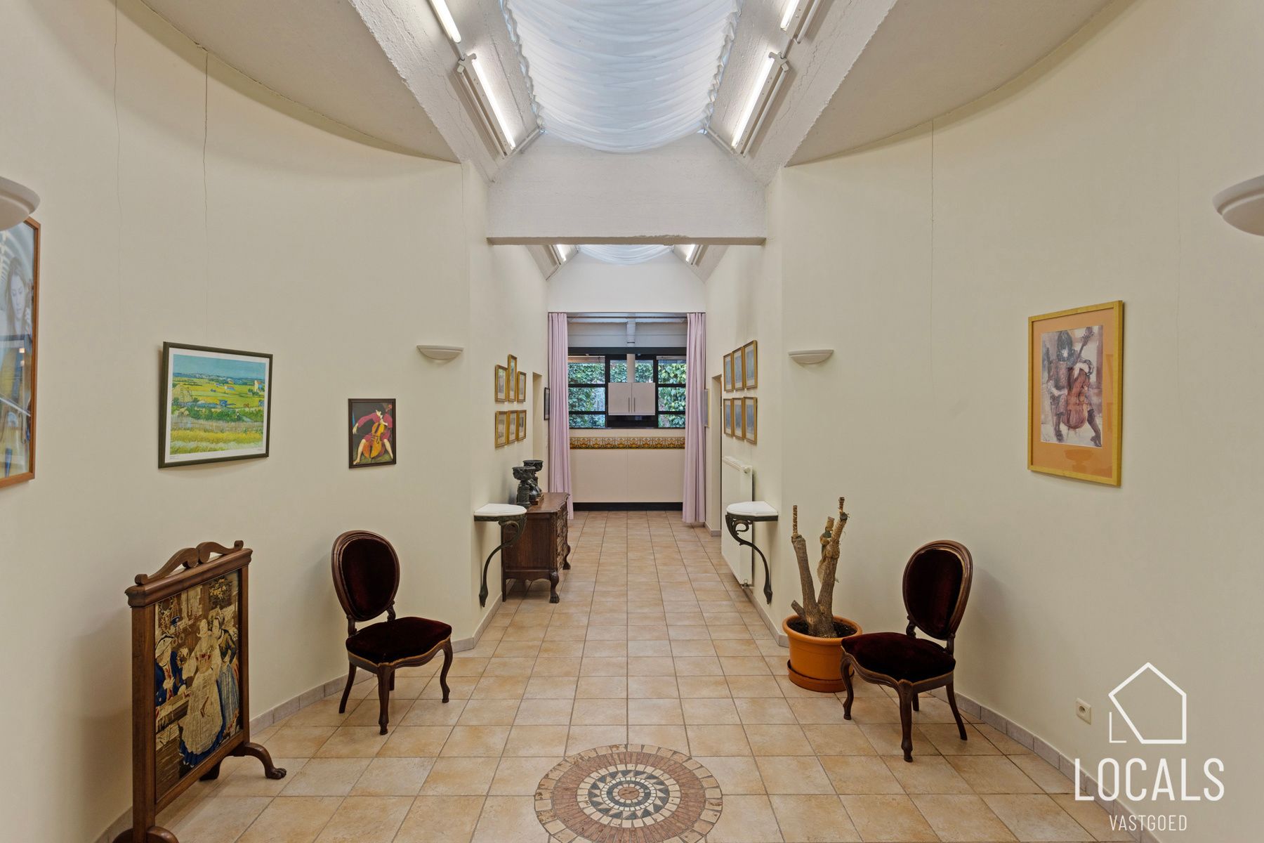 Unieke eigendom op toplocatie foto 4