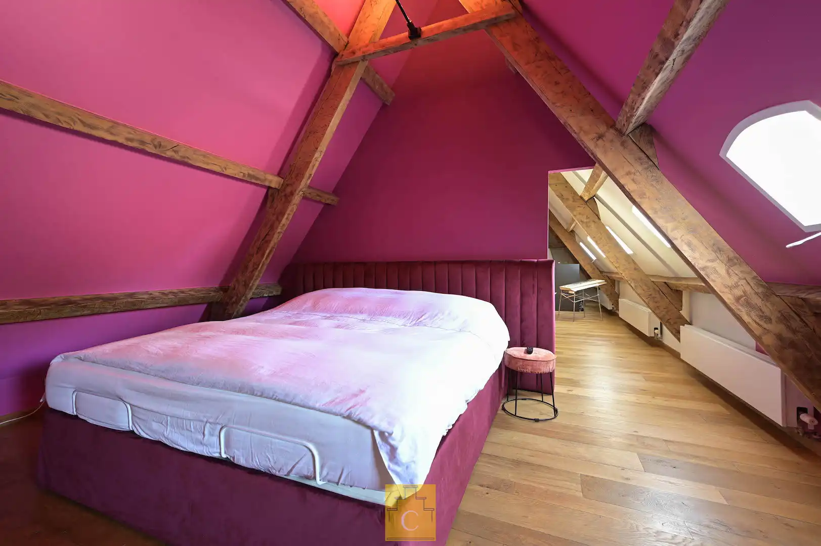 De Rozeblomme, 16e eeuwse abdijhoeve met vergunning voor luxueuse B & B in bijgebouw, circa 2,5 ha foto 18