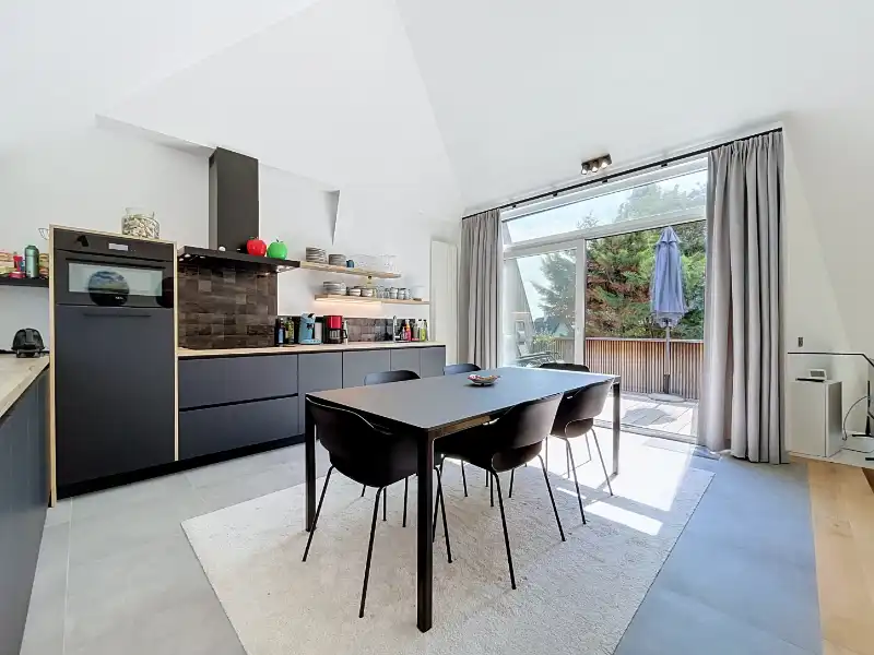 LUXUEUS DUPLEX-APPARTEMENT VLAKBIJ DE ZEE foto 11