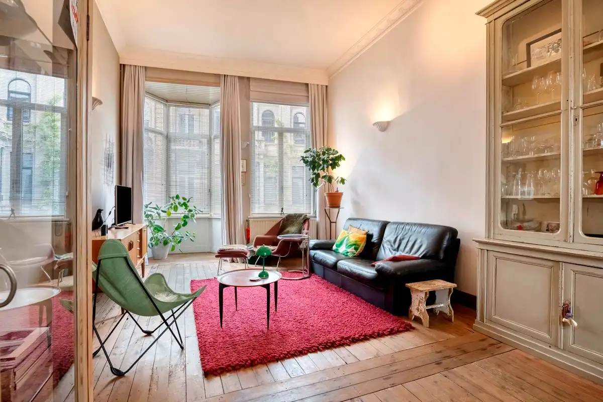 Aantrekkelijk burgerhuis met zonnige tuin en voormalig atelier foto 5