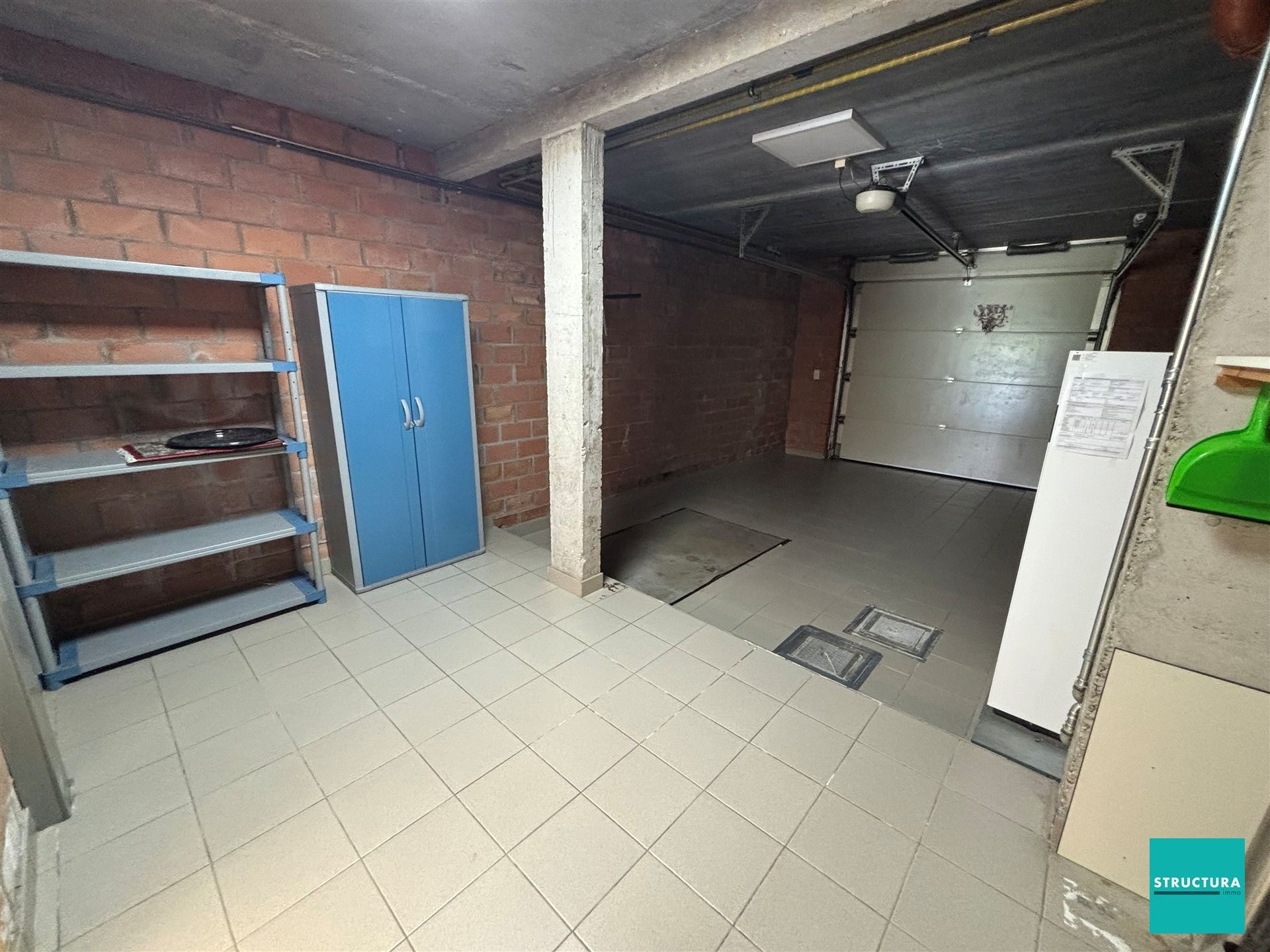 Appartement met 3 kamers en ruime garage in centrum Merchtem foto 18