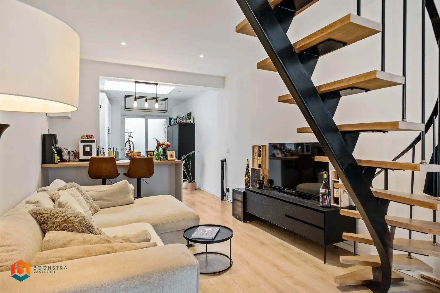 Recent gerenoveerde woning met 2 slpkrs te Mechelen foto 6