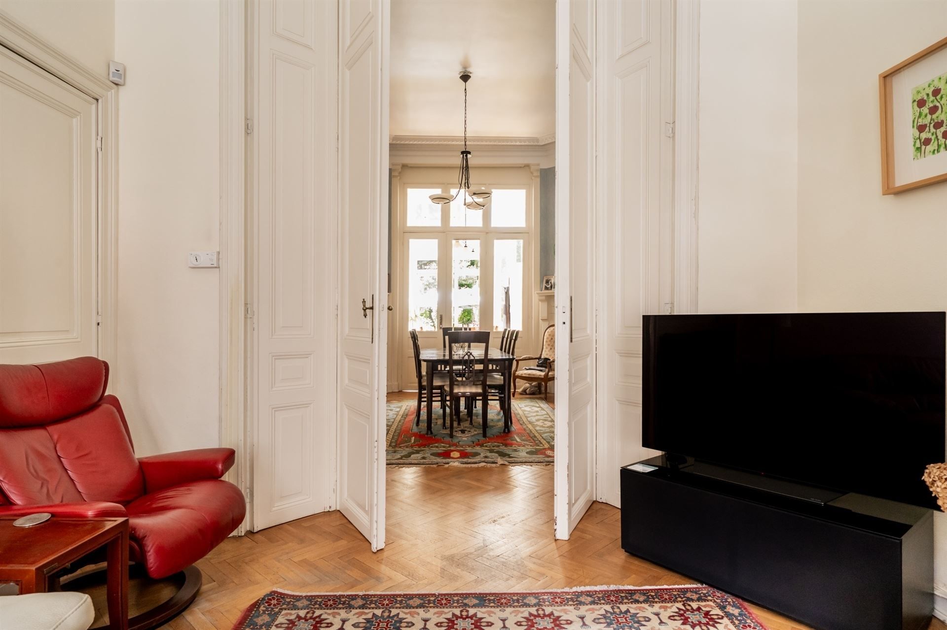 Prachtig herenhuis op een toplocatie in de EU-wijk foto 9