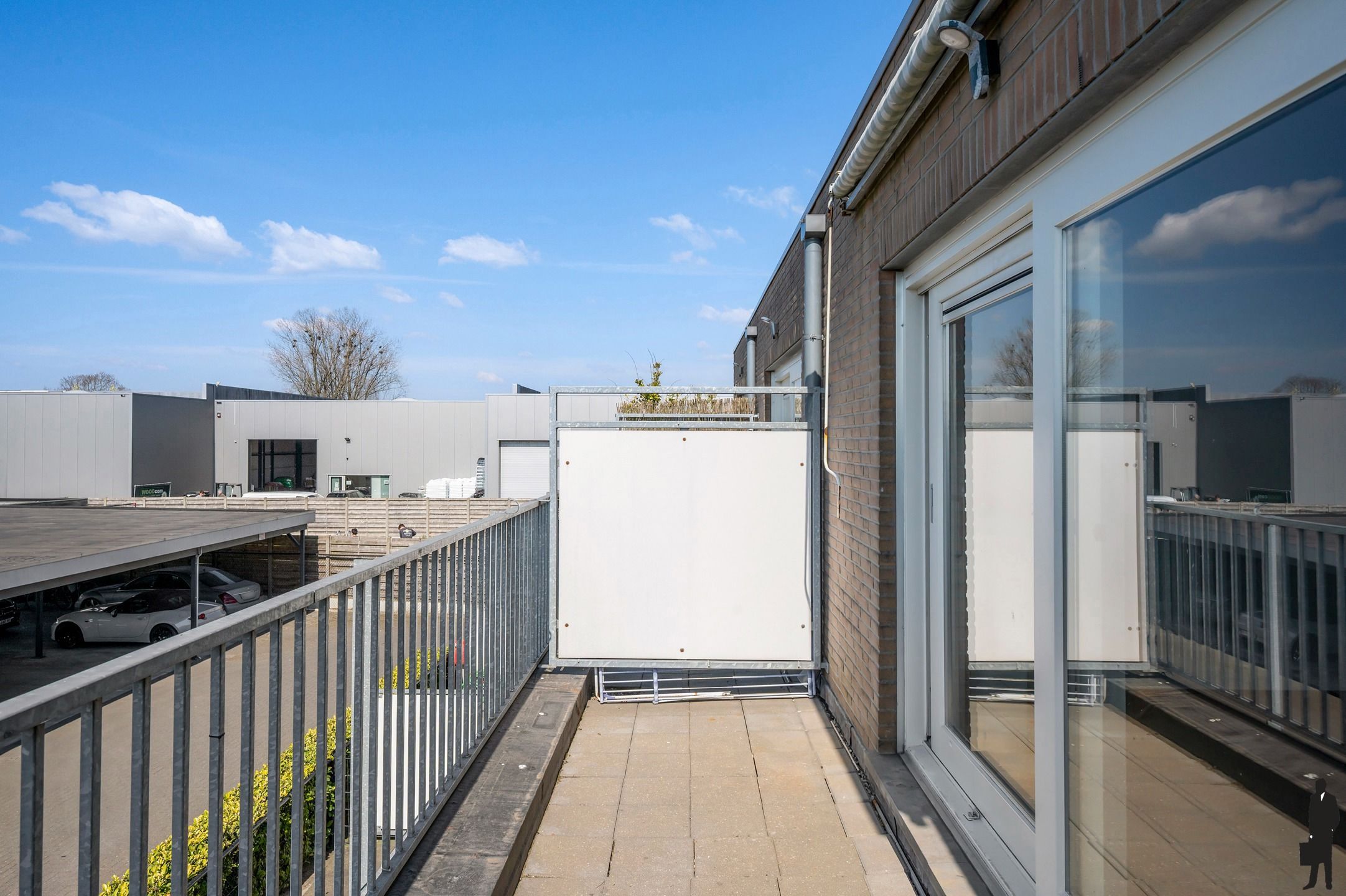 Instapklaar 2 slpk. appartement, gelegen op de Bredabaan te Wuustwezel foto 3