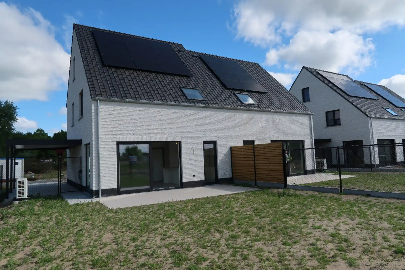 Tijdloos wonen in stijlvolle nieuwbouwwoning foto 5