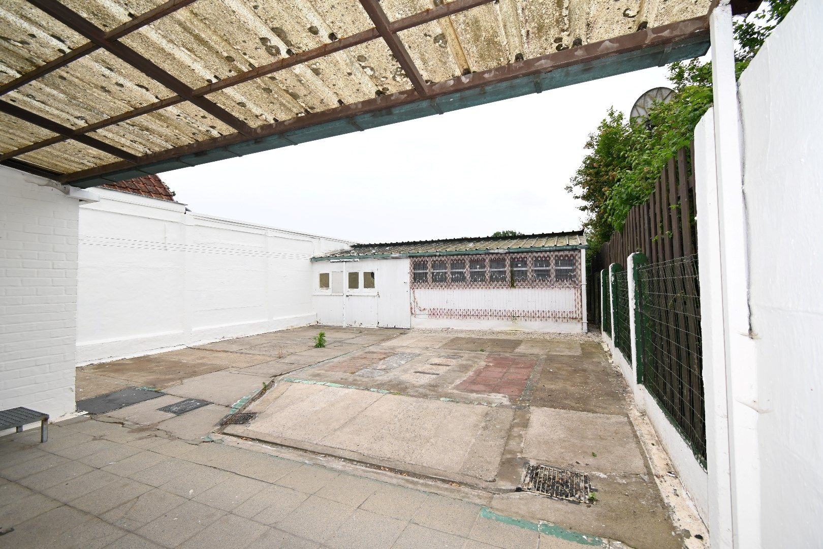 Rijwoning met garage en tuinterras gelegen rand centrum Maldegem foto 24