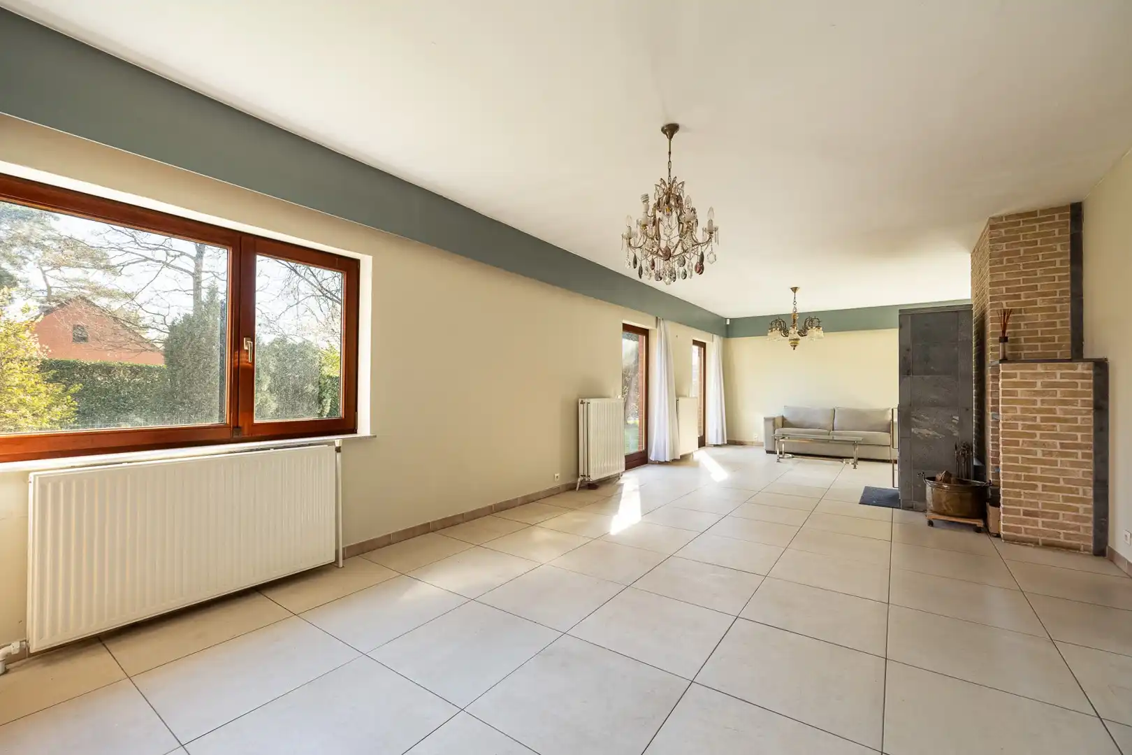 Vrijstaande woning met veel ruimte, omgeven door groen. foto 10
