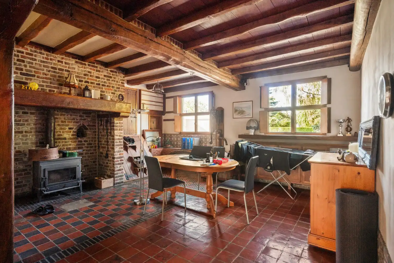 UITZONDERLIJK LANDHUIS OP PERCEEL VAN 1.194 m²! foto 5