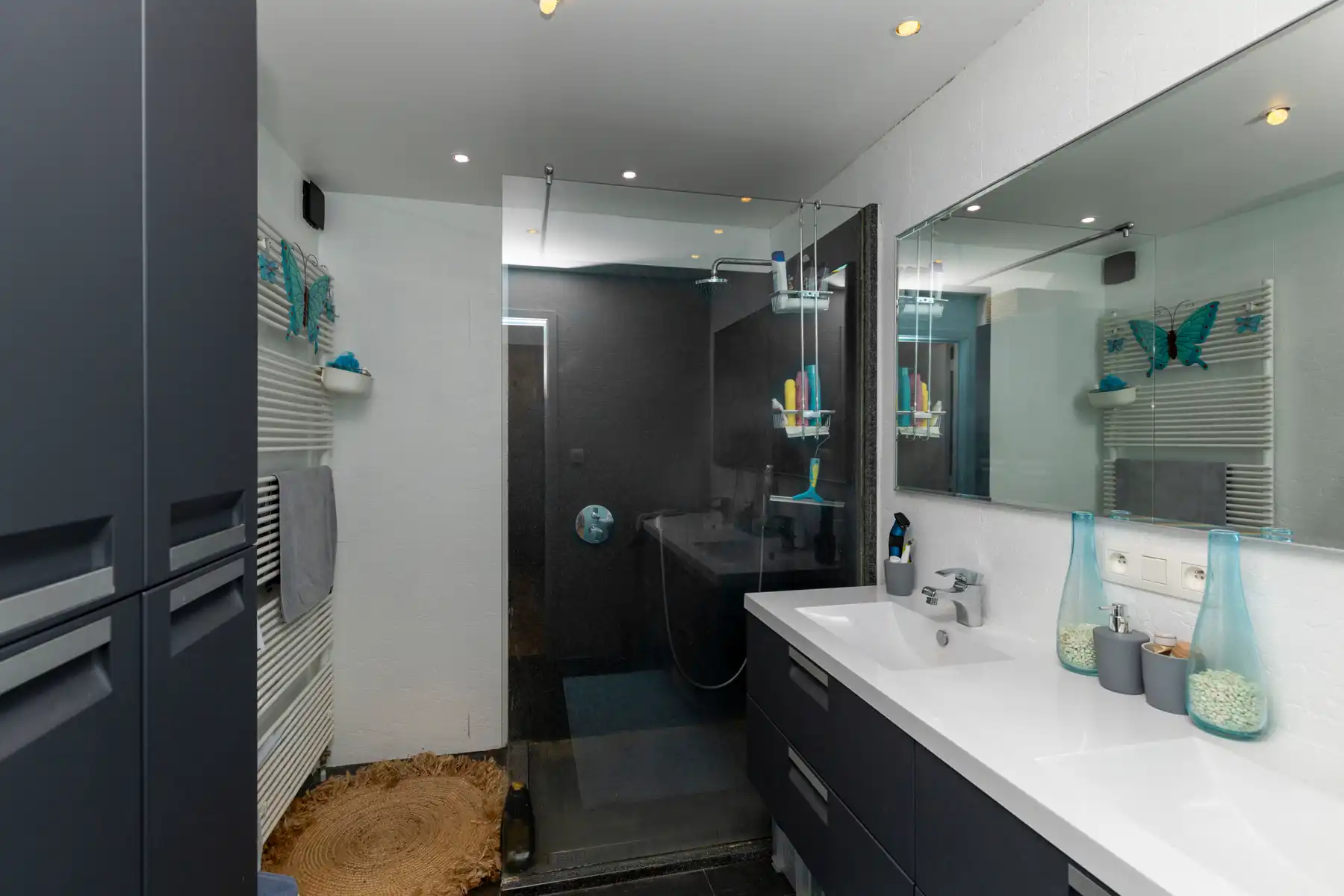 Goed gelegen rijwoning in centrum Zomergem (Lievegem) foto 12