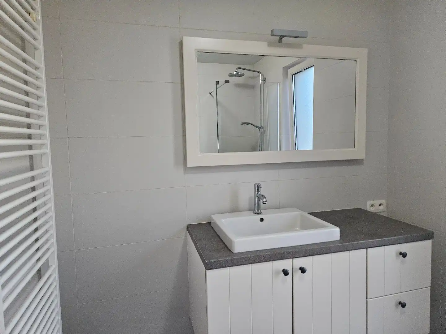 Ruim gelijkvloers appartement met 2 slaapkamers in Geel! foto 11