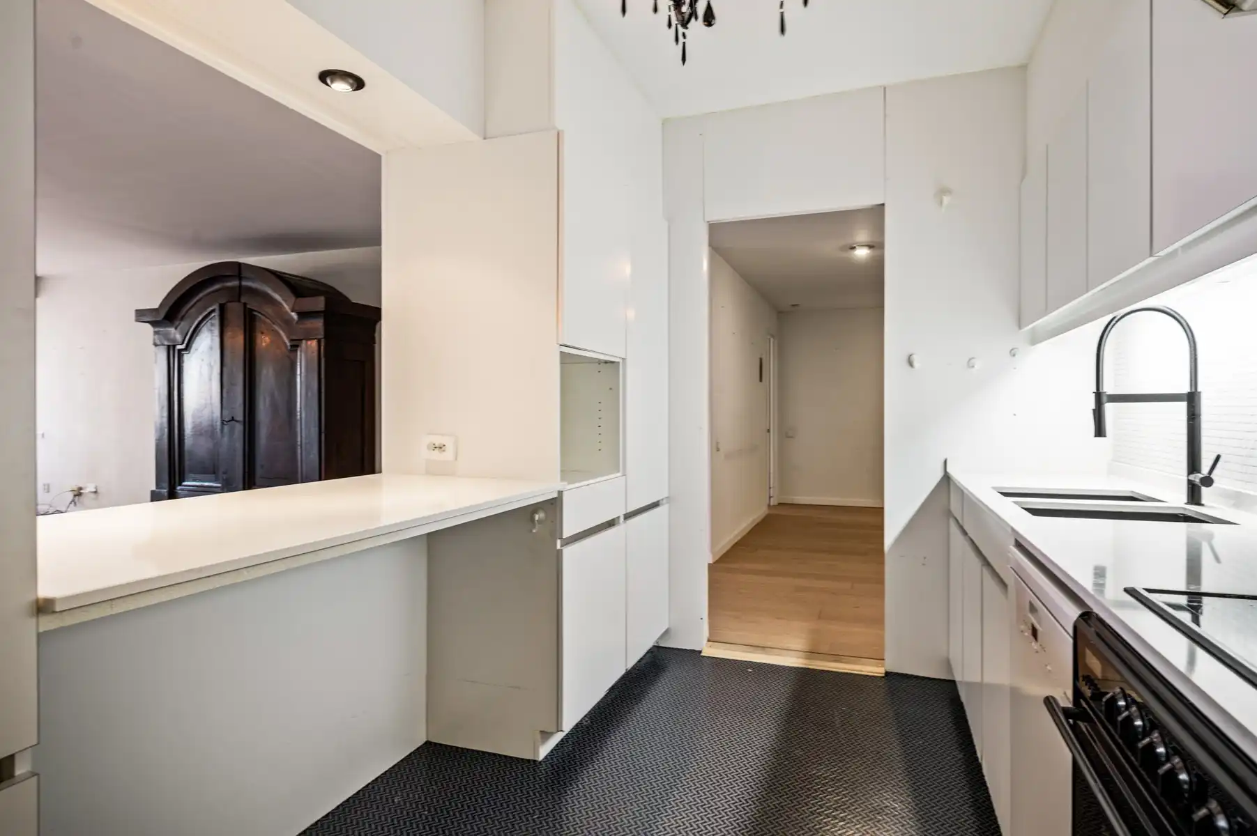 Licht en gezellig appartement 135m² + 22m² terras foto 6