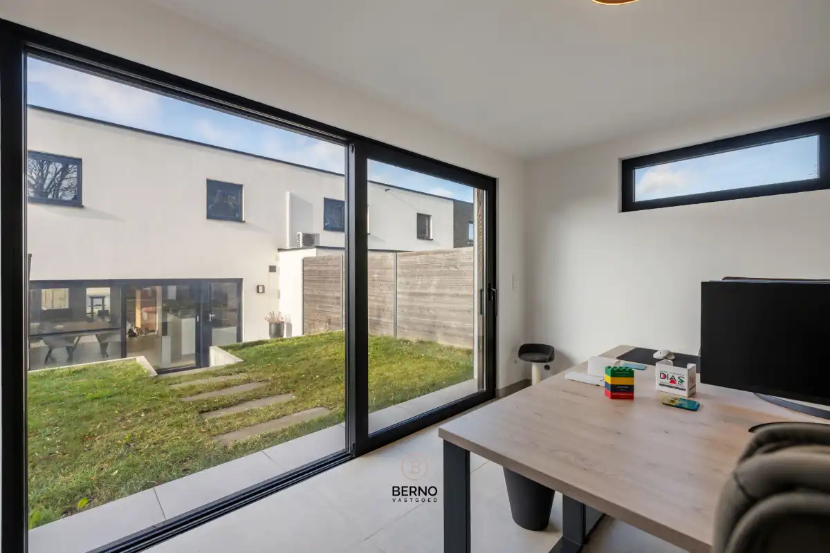 Instapklare HOB met tuinkantoor in Zottegem foto 12