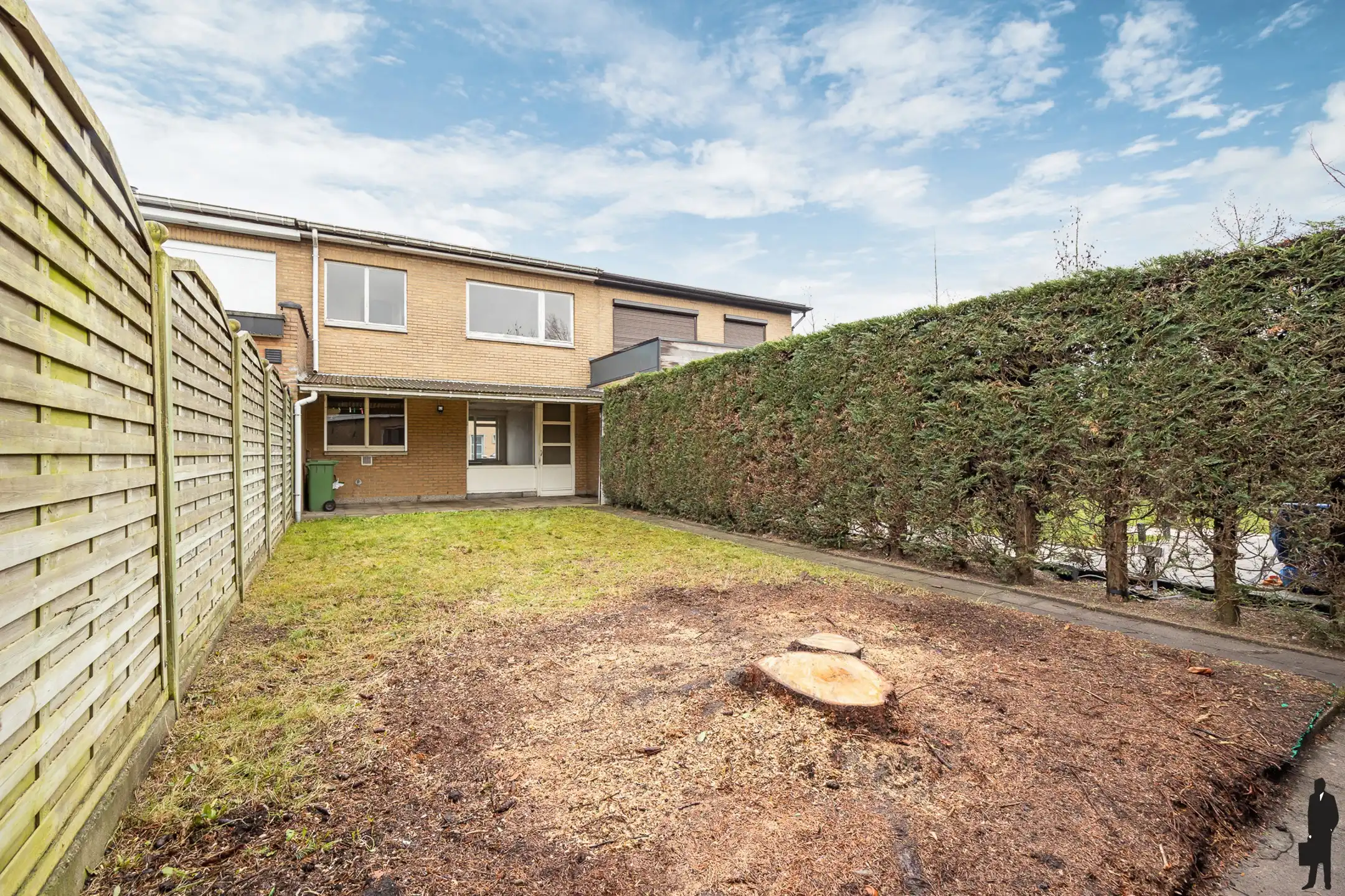 Te renoveren woning op toplocatie in het centrum van Beveren foto 13