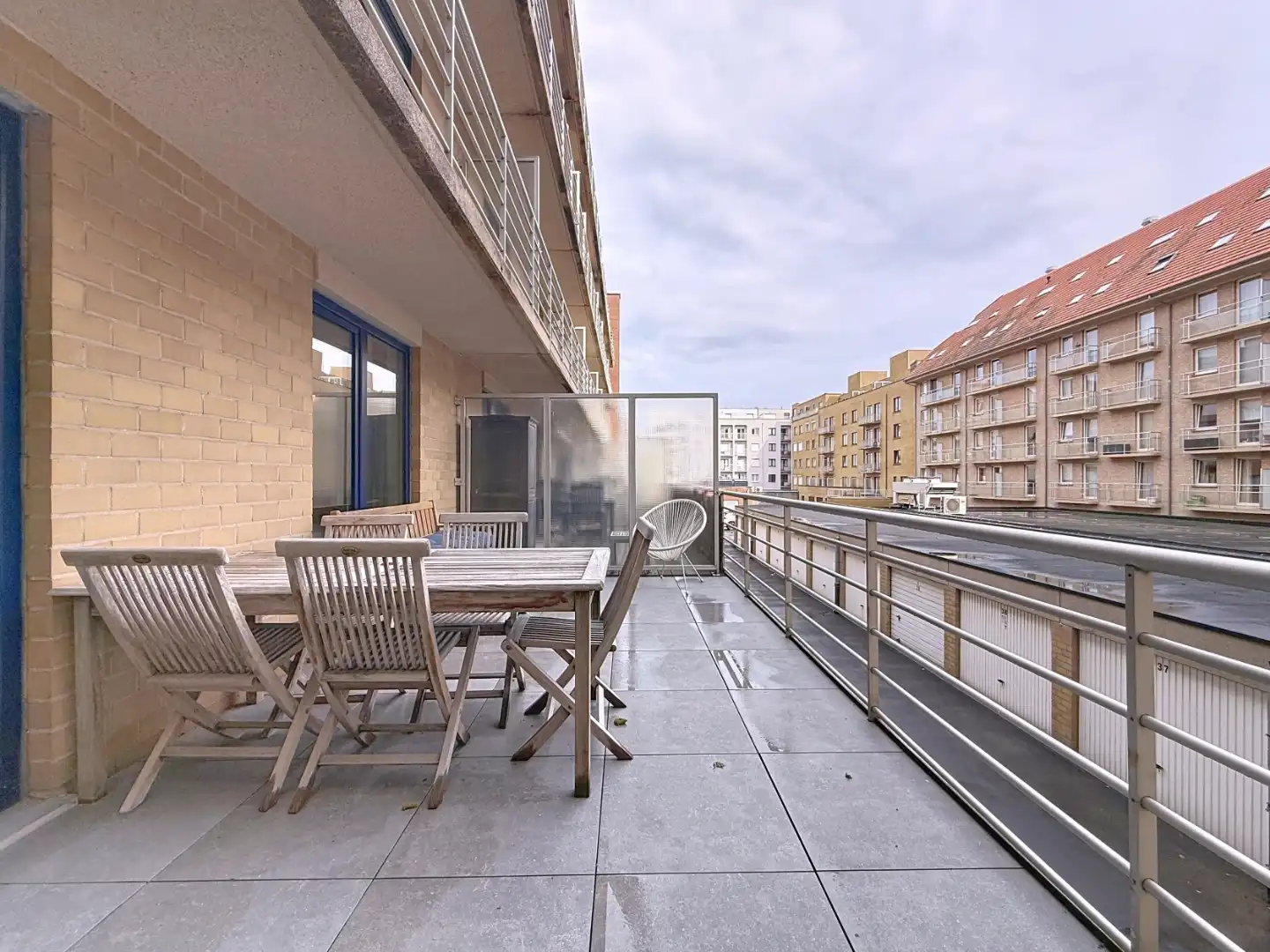 Ruim en lichtrijk appartement (type doorloper) op toplocatie foto 11