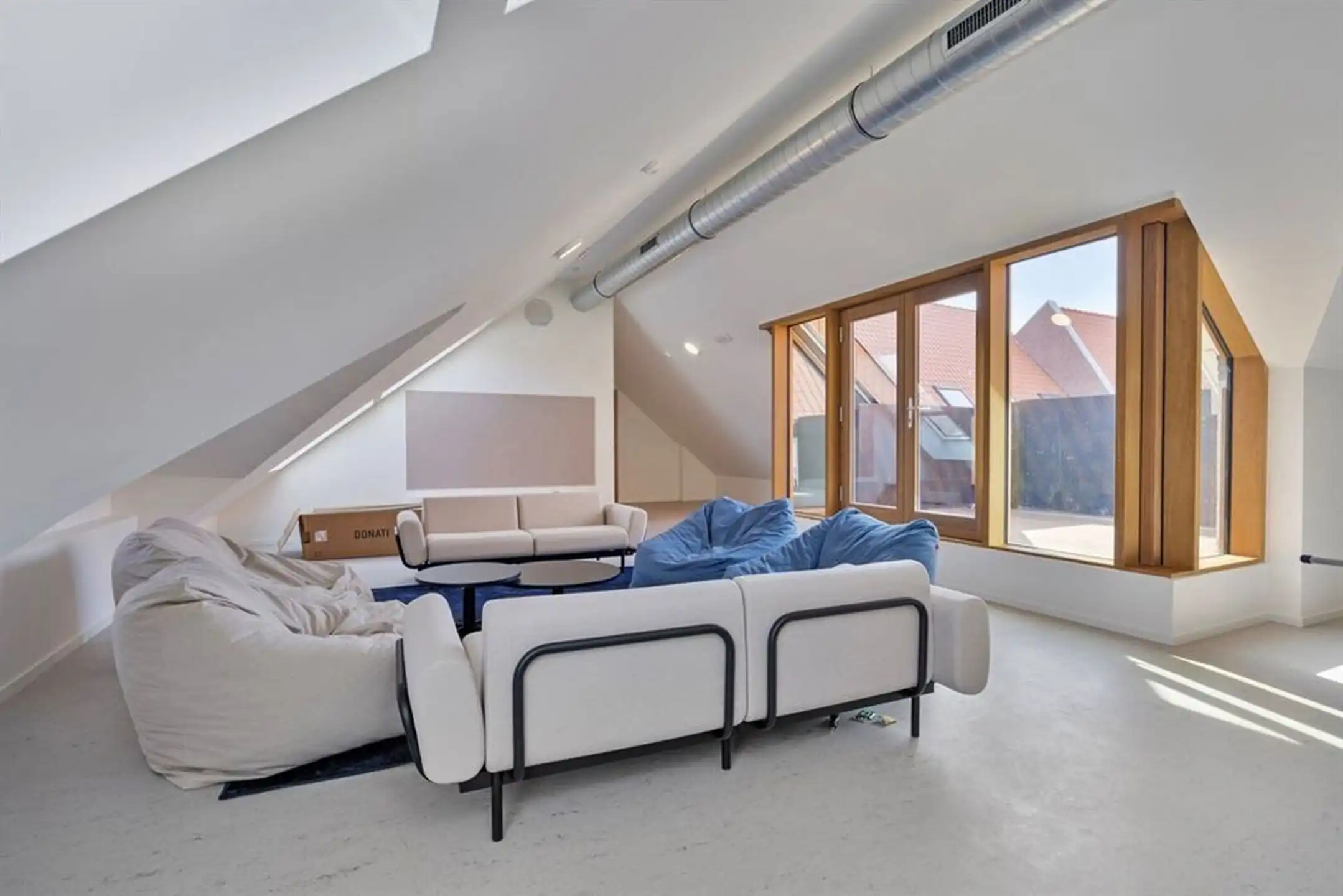 Nieuwbouw studentenkamer met eigen sanitair foto 5