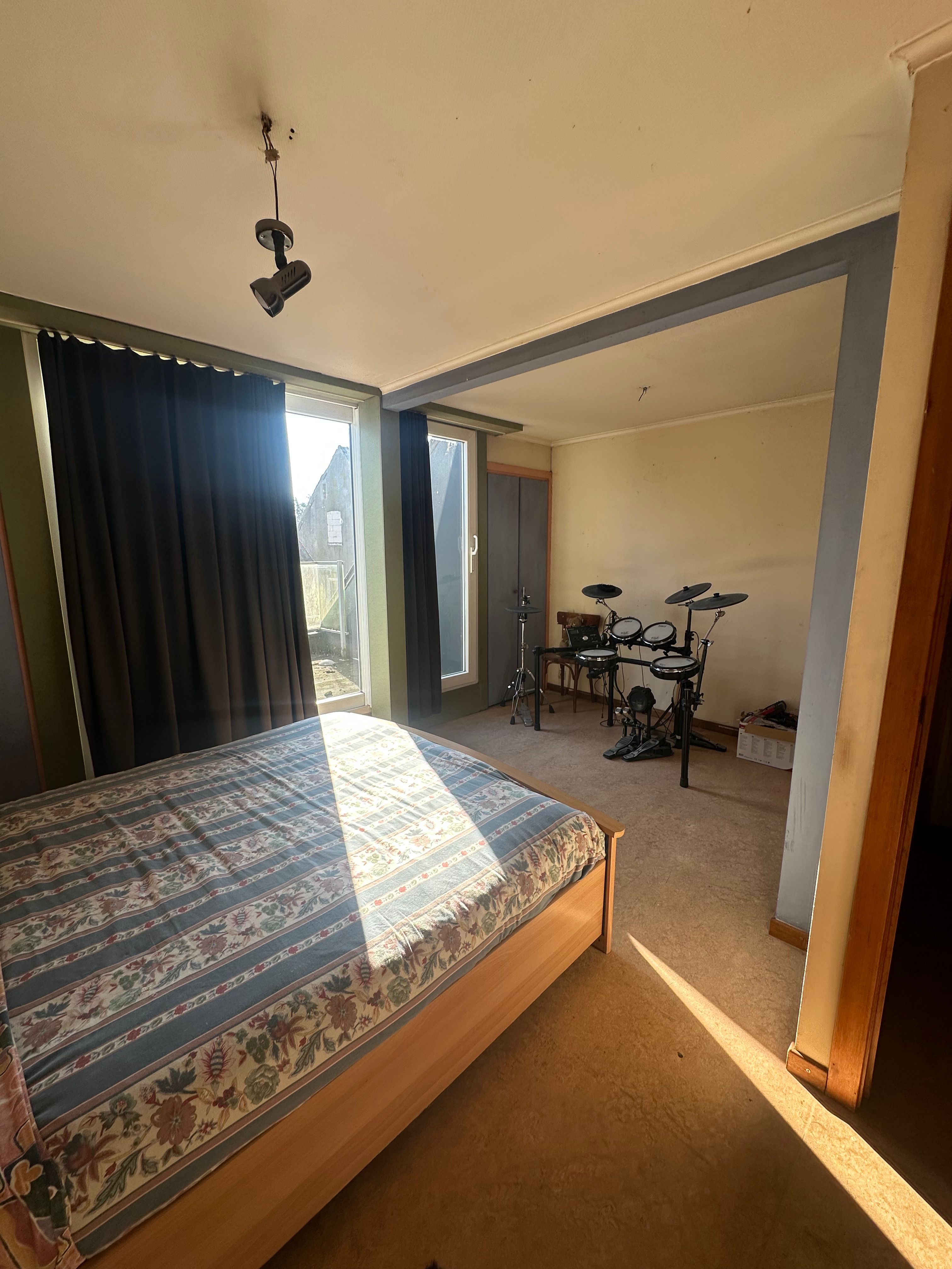 Te renoveren woning  in het hart van Zomergem foto 6