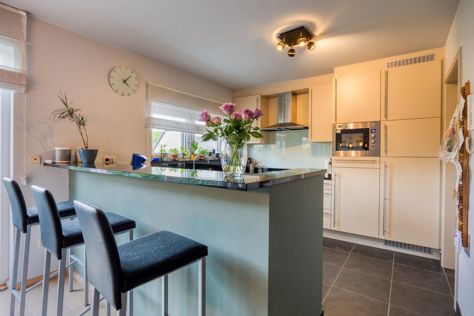 Instapklaar gelijkvloers appartement met 3 slpks, centraal gelegen in Balen !  foto 8