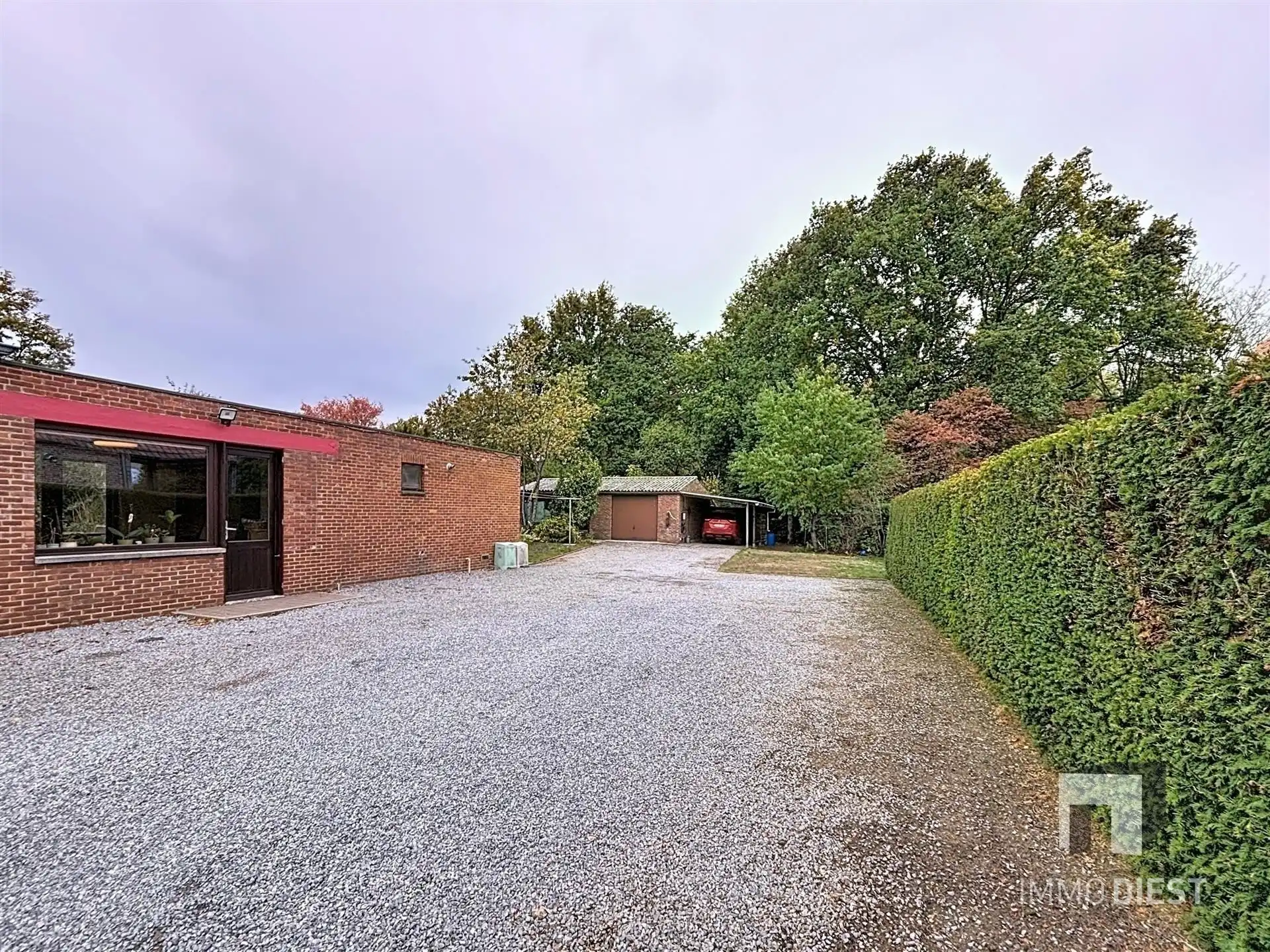 Charmante woning op 15,85are op uitstekende locatie foto 40