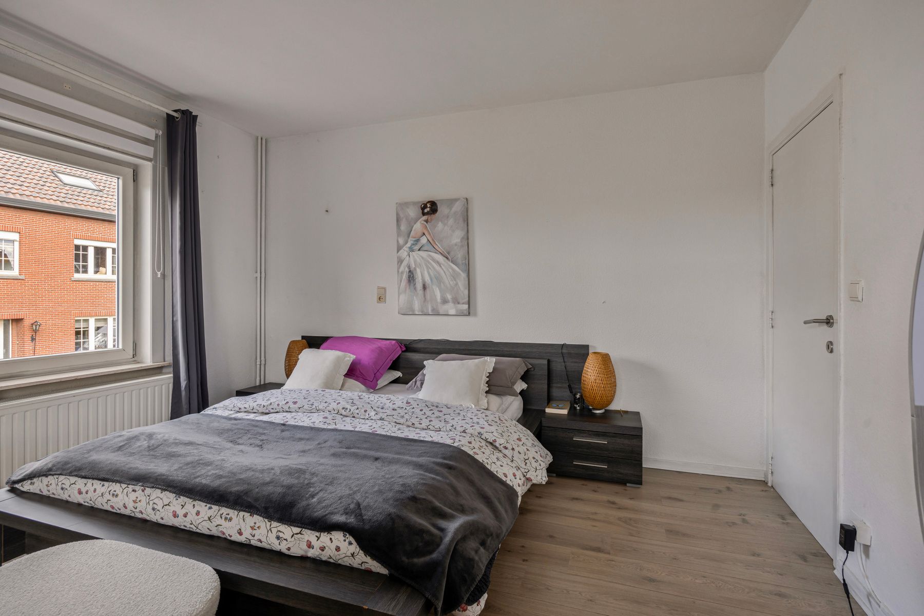 Ruime gerenoveerde vrijstaande woning nabij centrum Halle foto 15