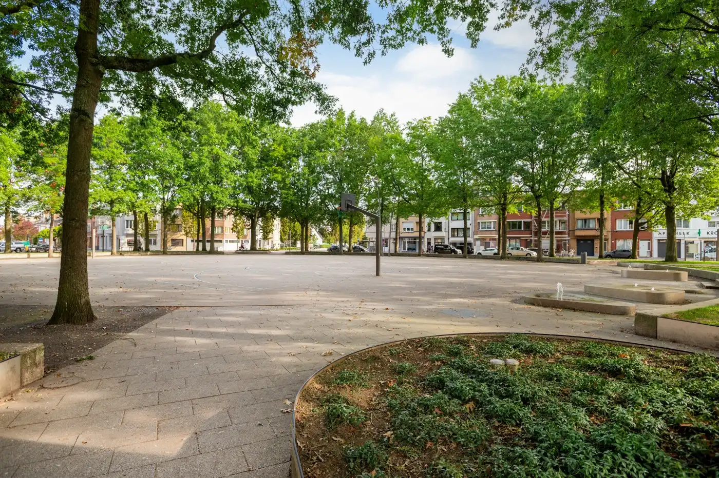 Instapklaar app. op 1e verd. met 1 slpk., terras en kelderberging foto 16