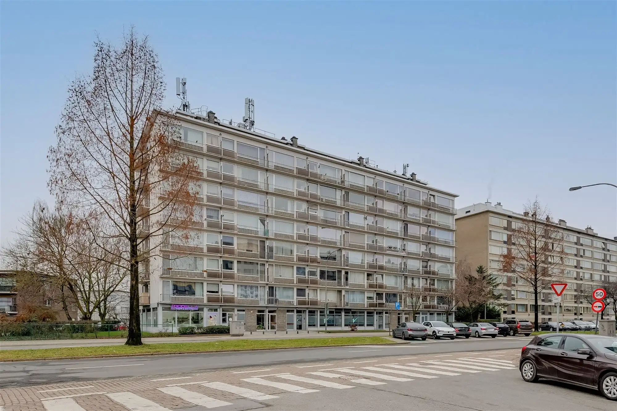 Instapklaar appartement met 2 slaapkamers in Merksem foto 17