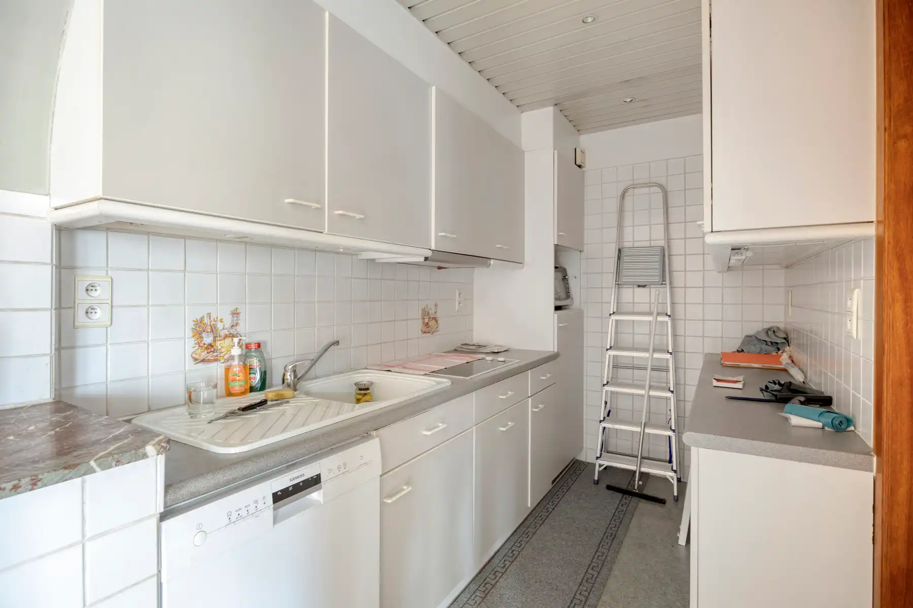 Te renoveren woning / projectgrond op centrale ligging  foto 7