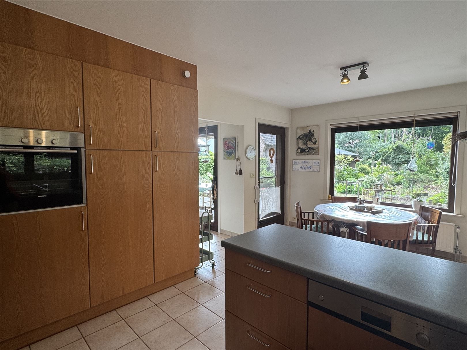 Wonen in alle rust op een prachtig perceel van 1.778 m² foto 9