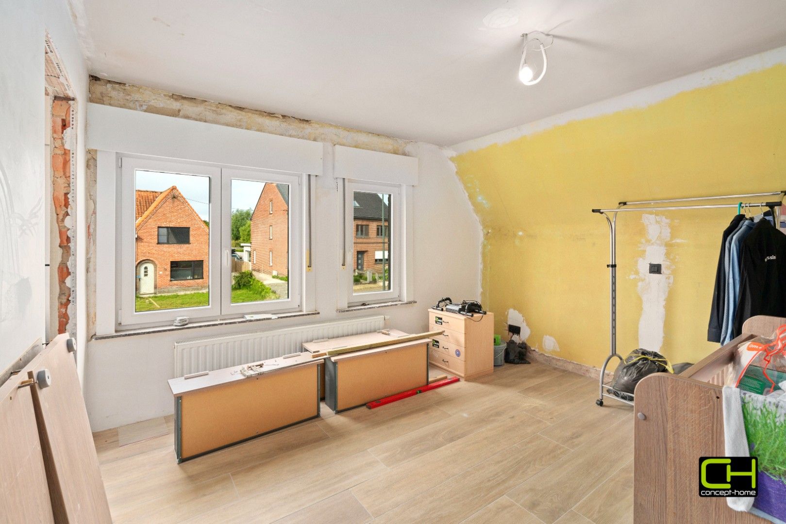 Gerenoveerde woning met 3 slaapkamers te koop in Zomergem foto 13